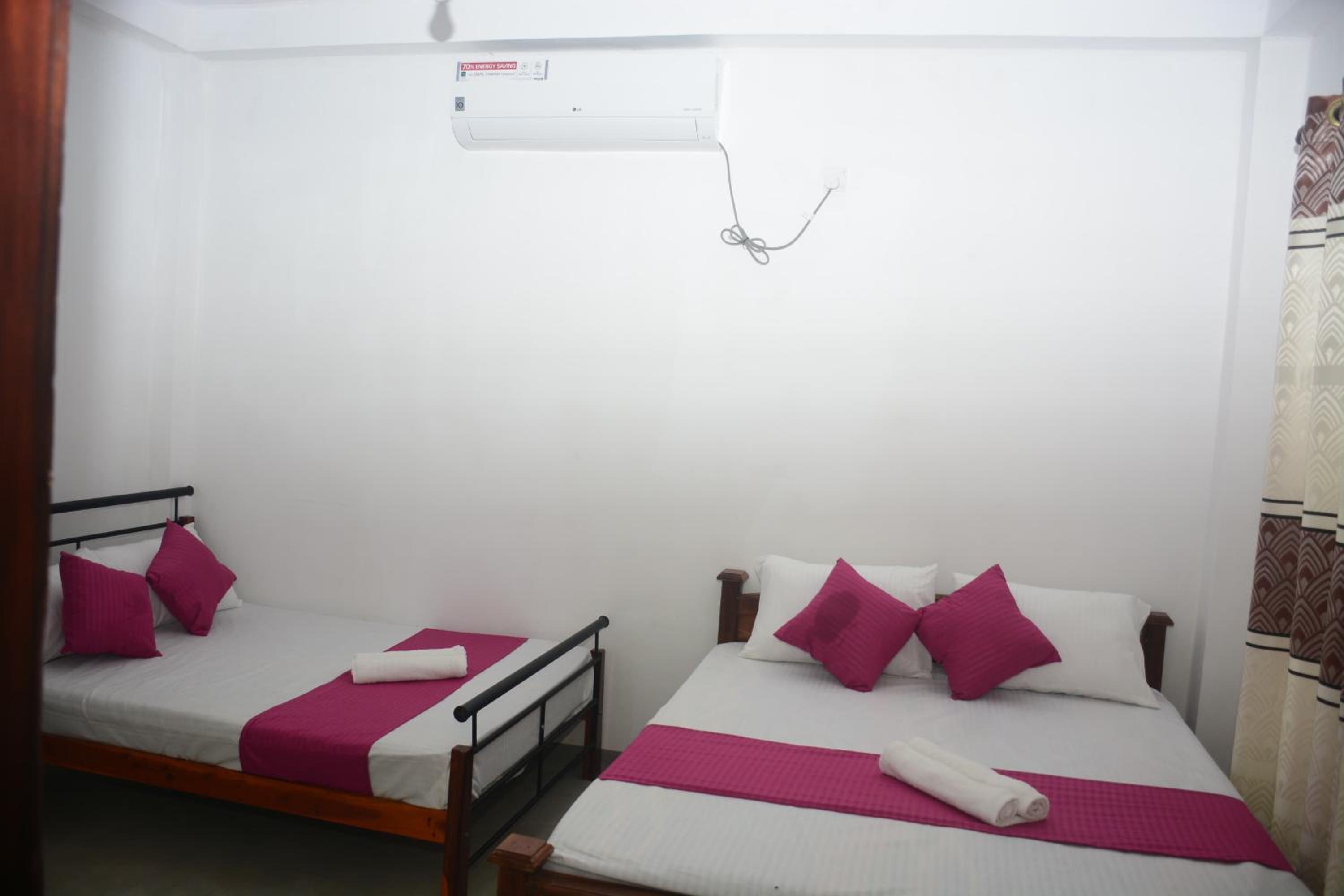 Nim Arana Guest view 2