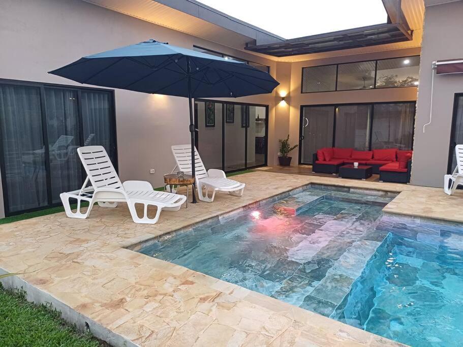 Villa Graceland - Arenal Volcano View
