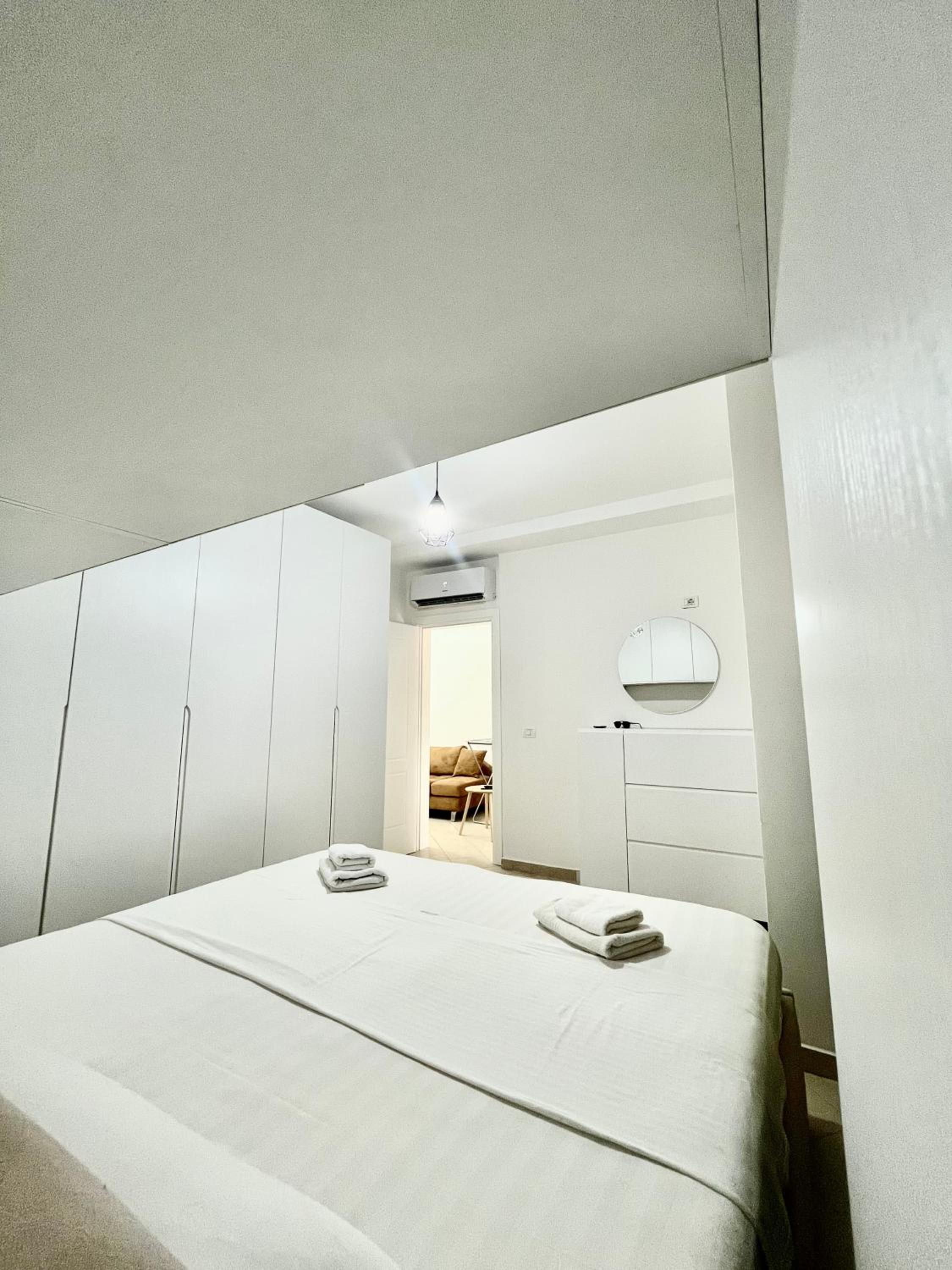 Super Seaview Apartment
