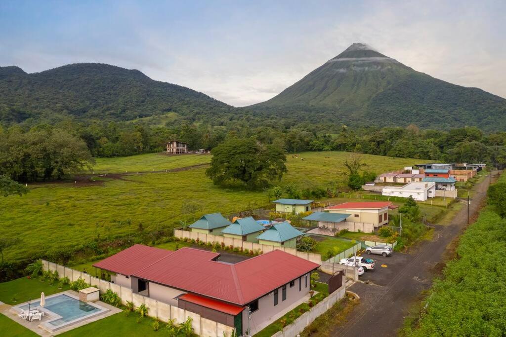 Villa Graceland - Arenal Volcano View