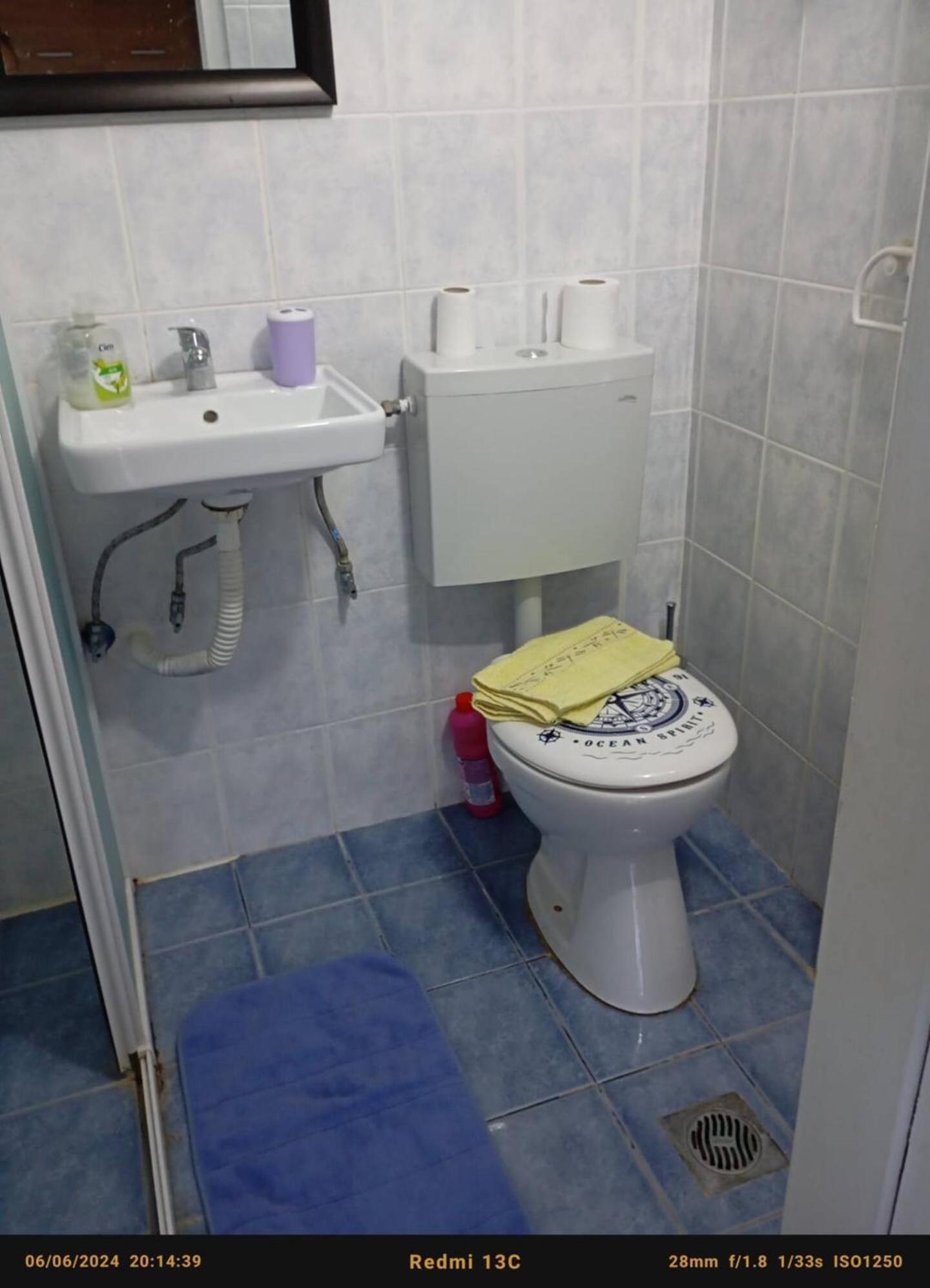 Photo 44