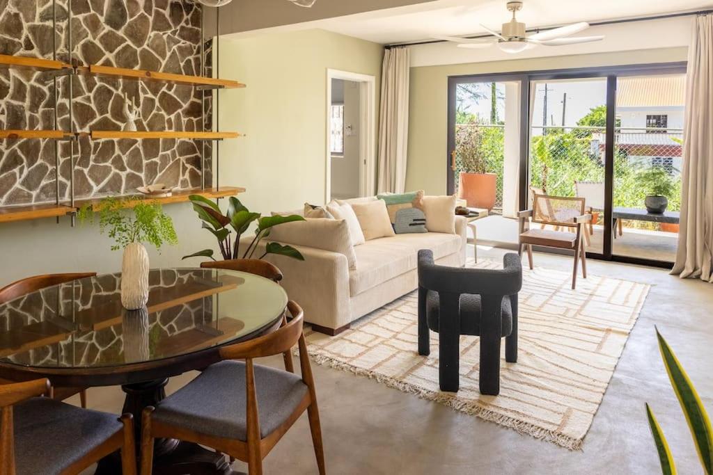 Designer Garden Apartment