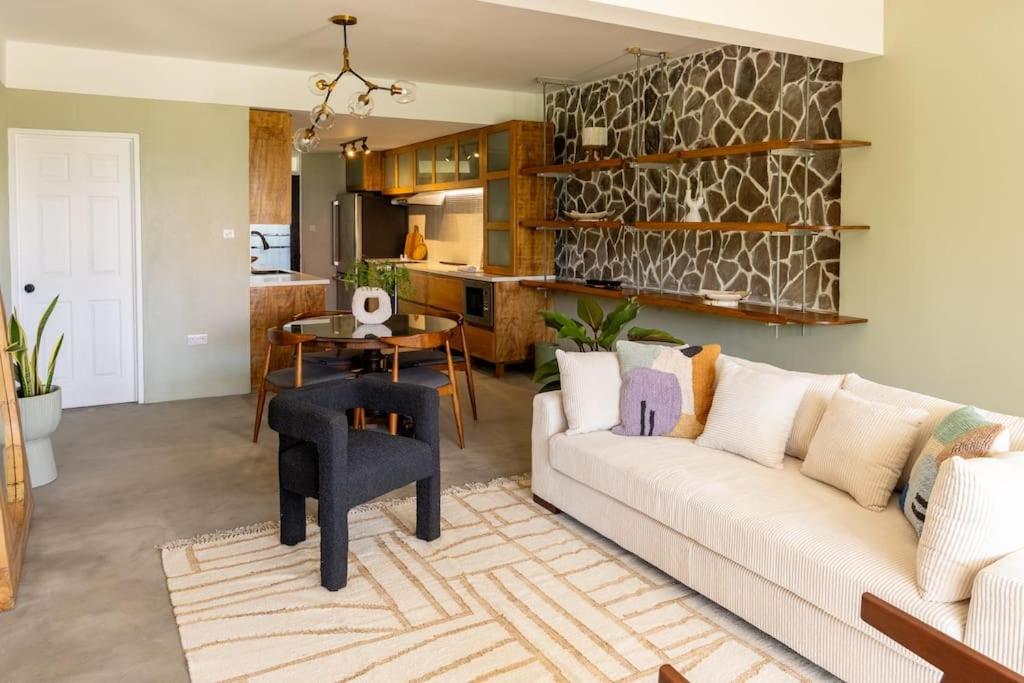 Designer Garden Apartment