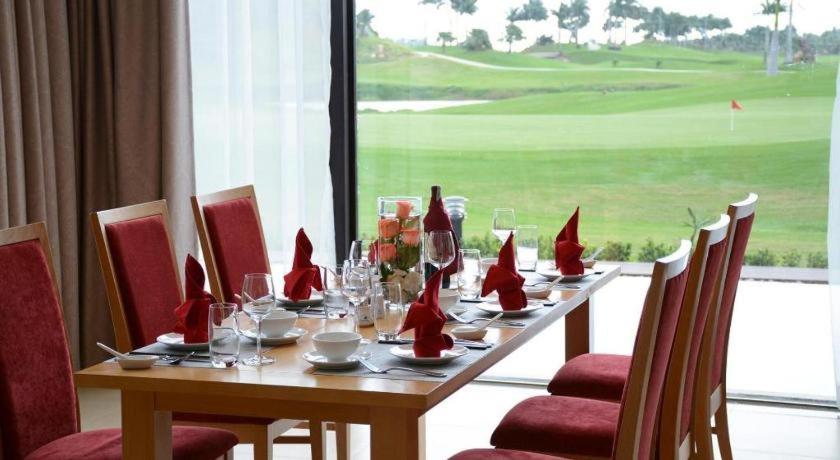 Diamond Bay Golf and Villas