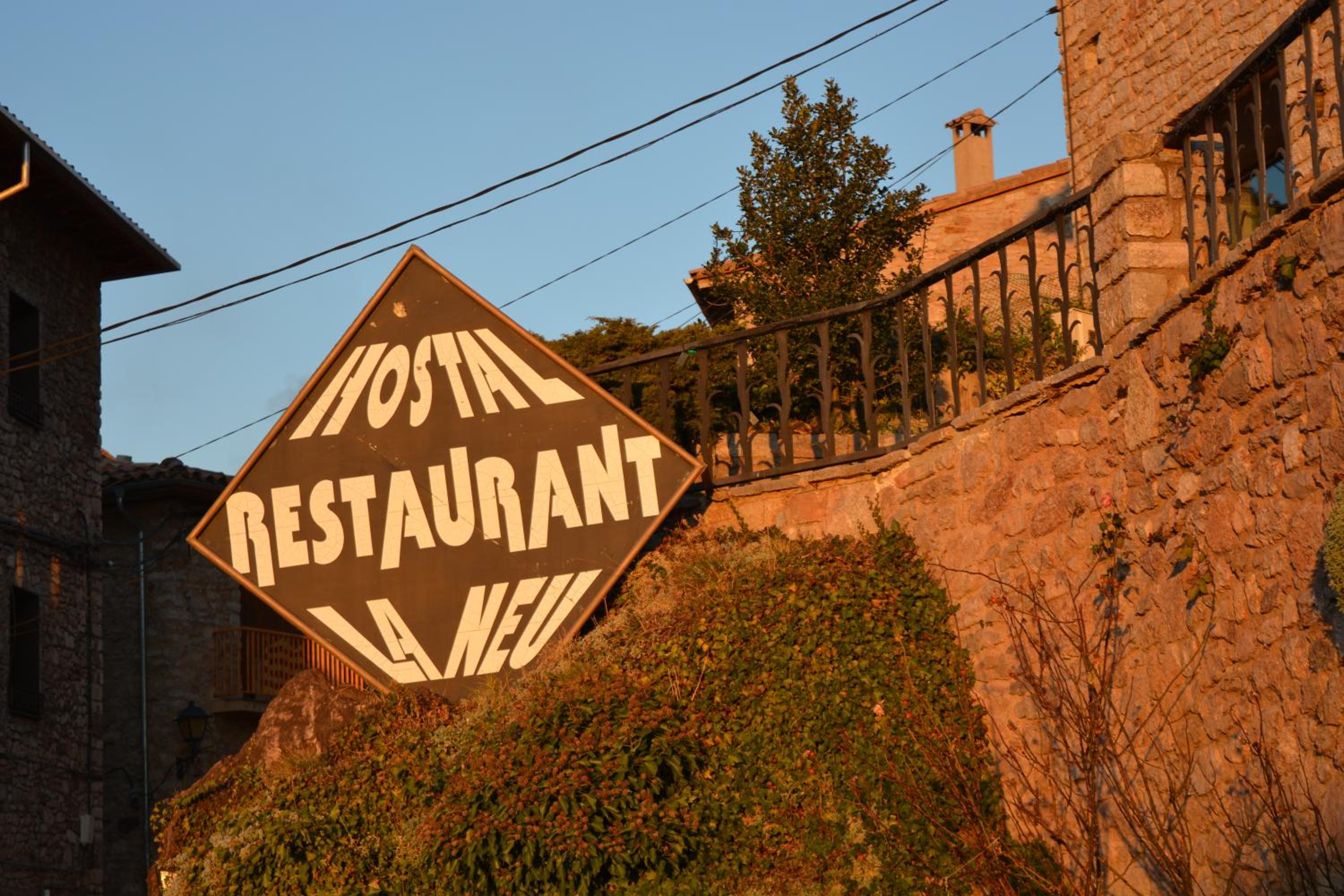 Hostal La Neu