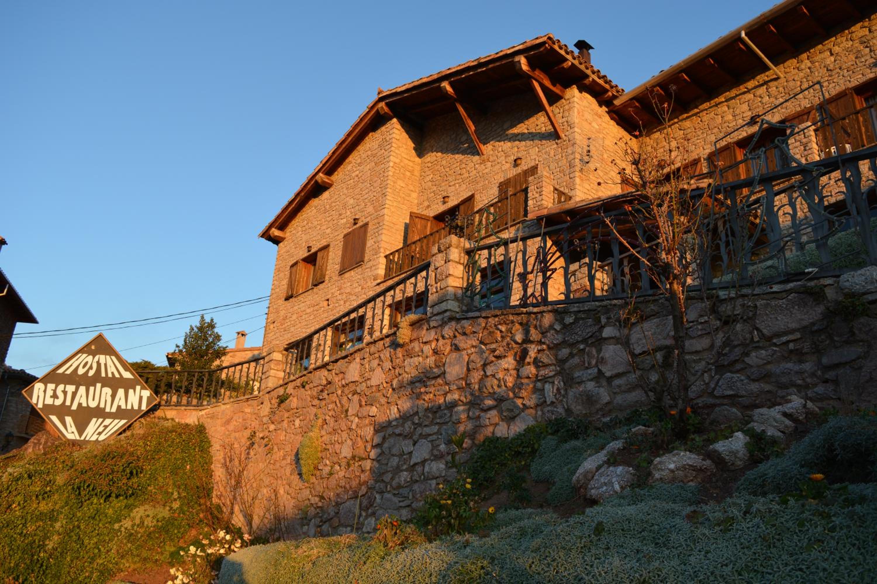 Hostal La Neu