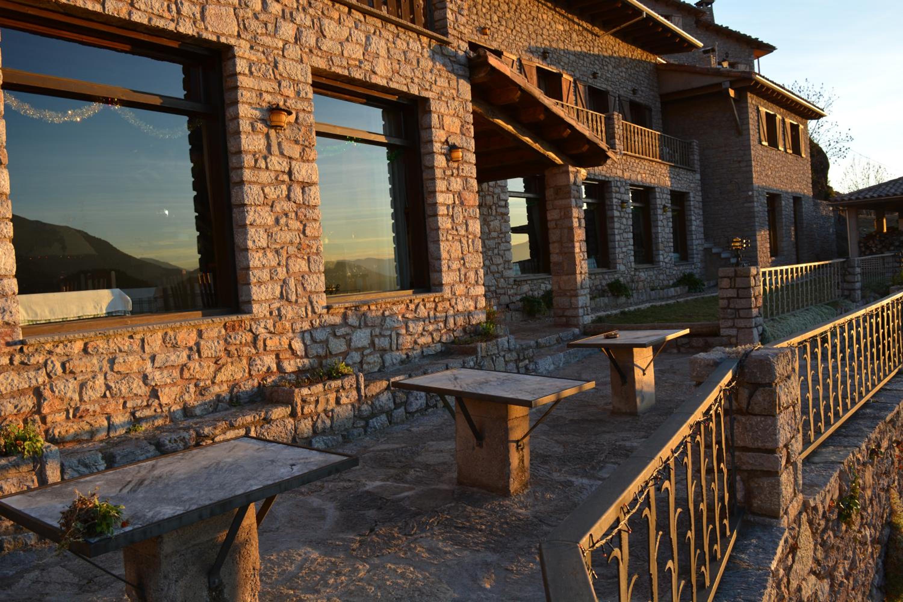 Hostal La Neu