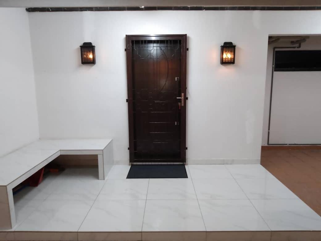 Cempaka Homestay Batu Pahat 21 photo 1