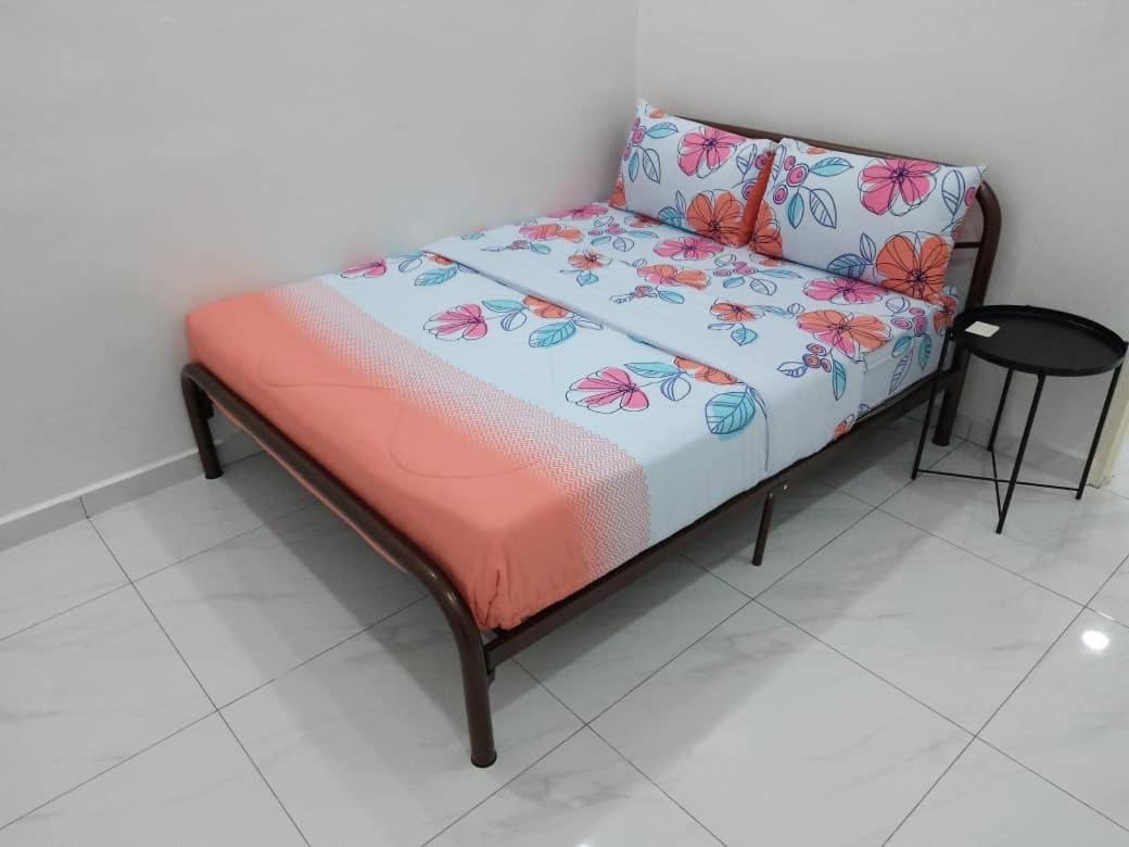Cempaka Homestay Batu Pahat 21 photo 7