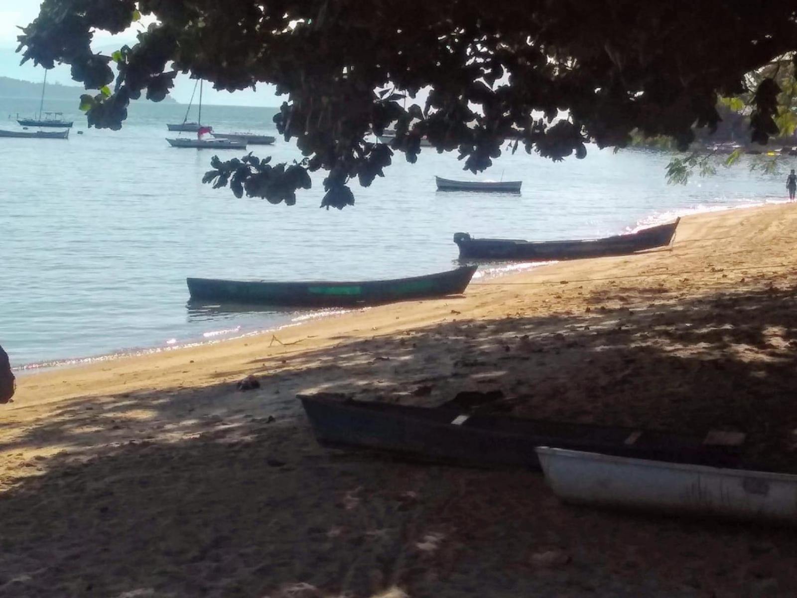 Casa praia bombinhas 130m mar