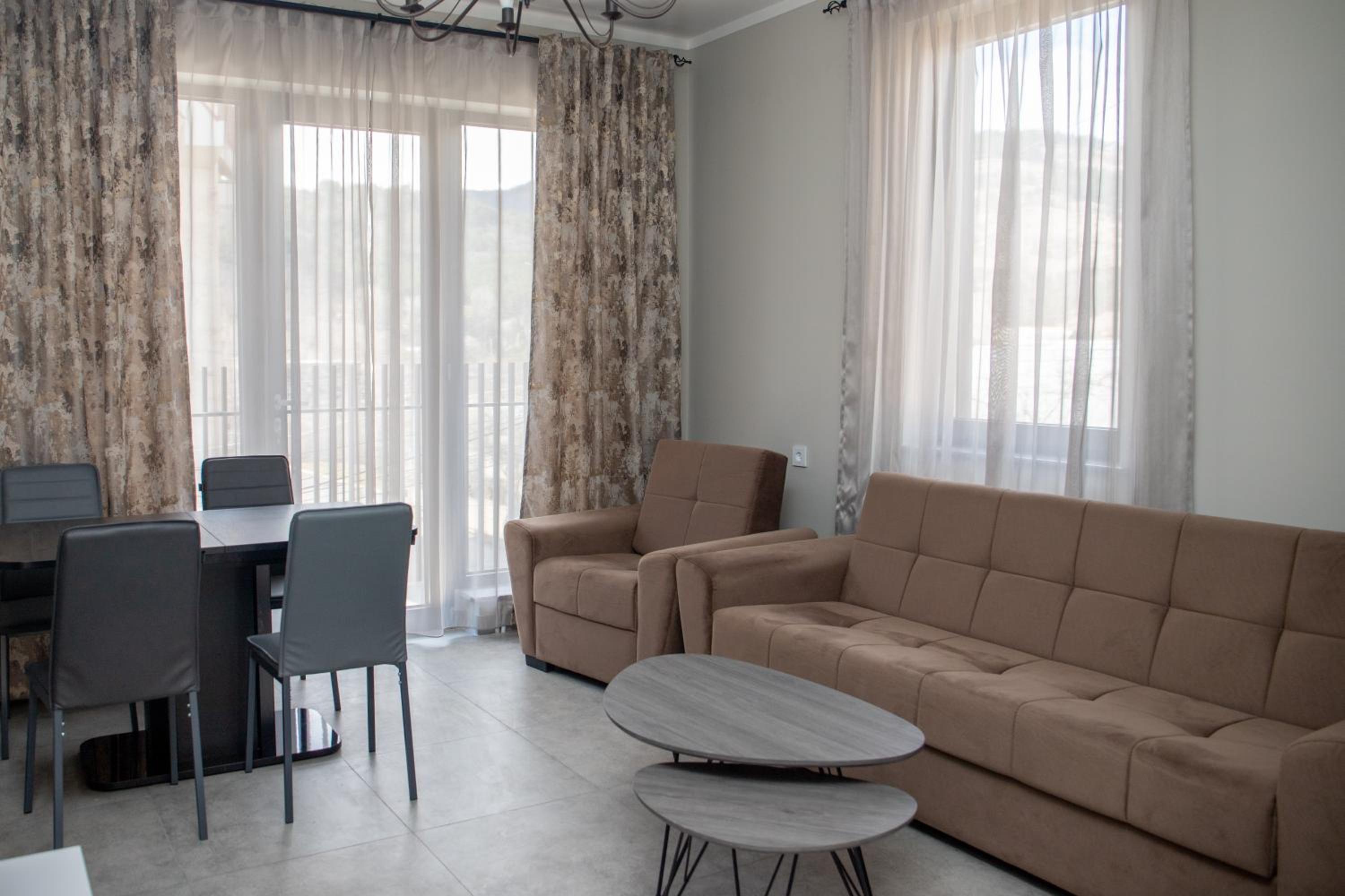 Dilijan Town House
