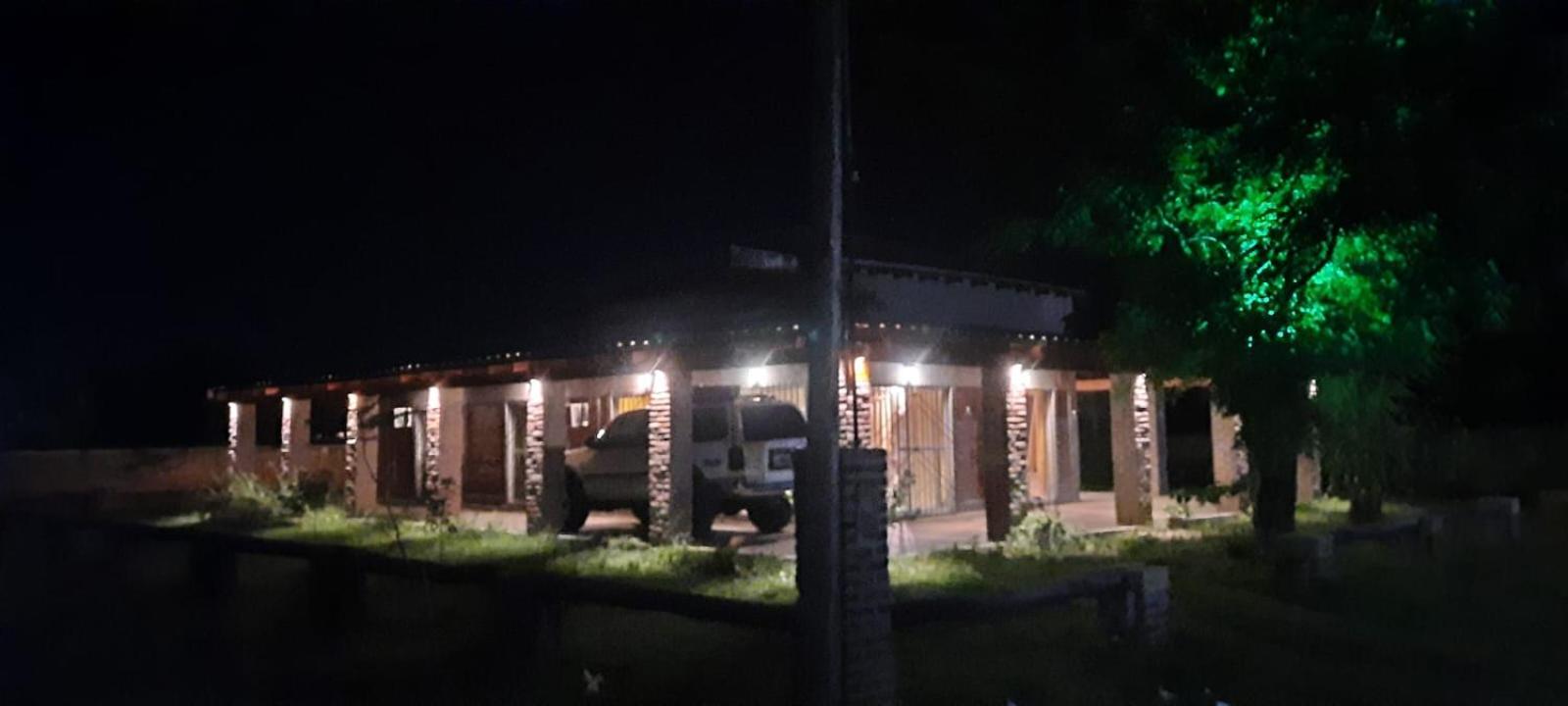 Los Lapachos