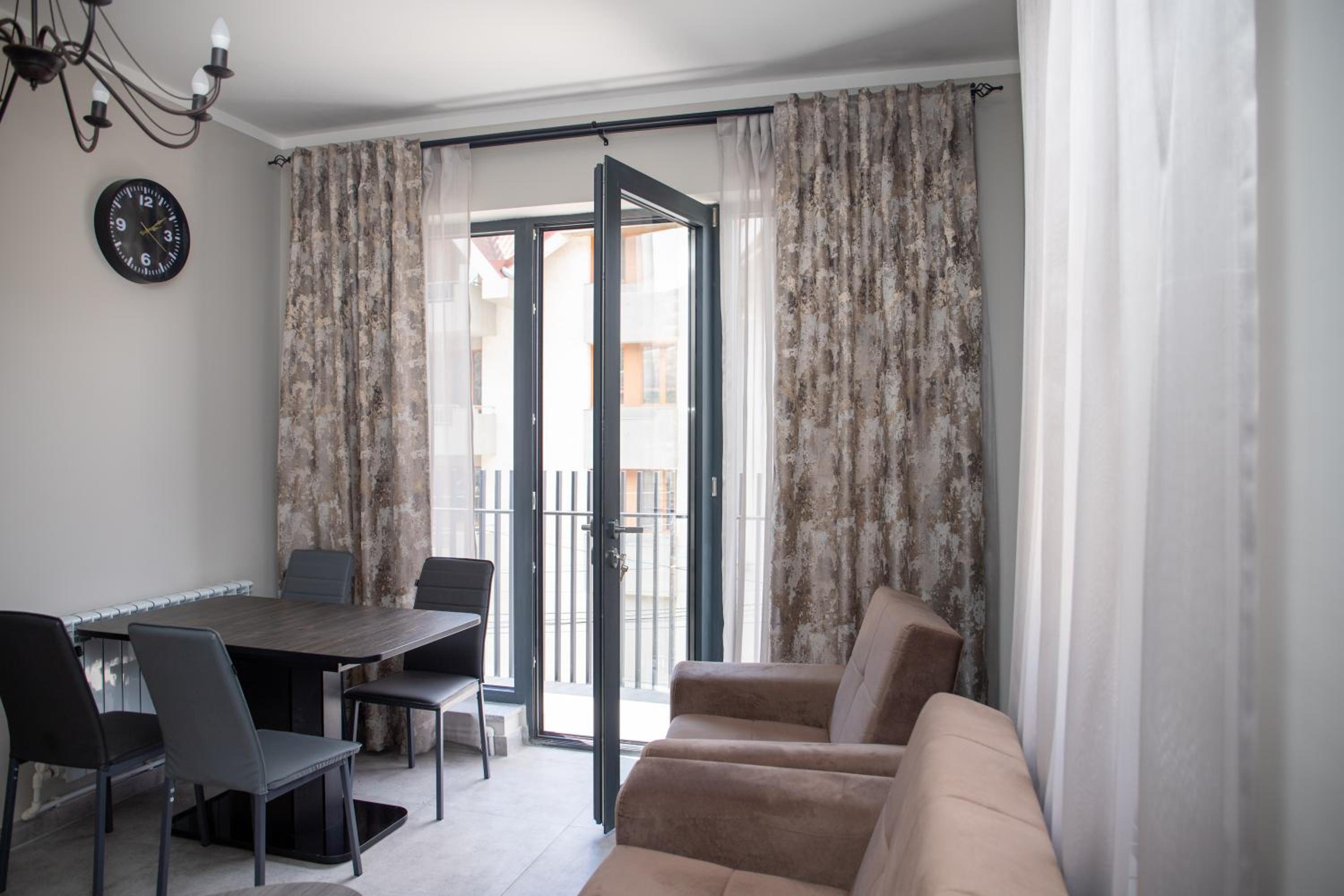 Dilijan Town House