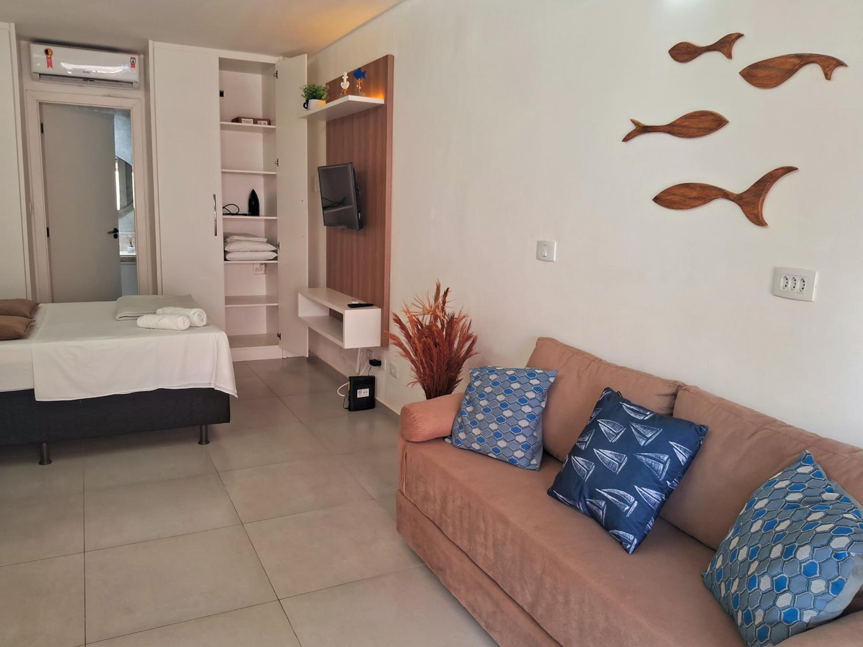 FLAT ENCANTADOR A UM PASSO DA PRAIA