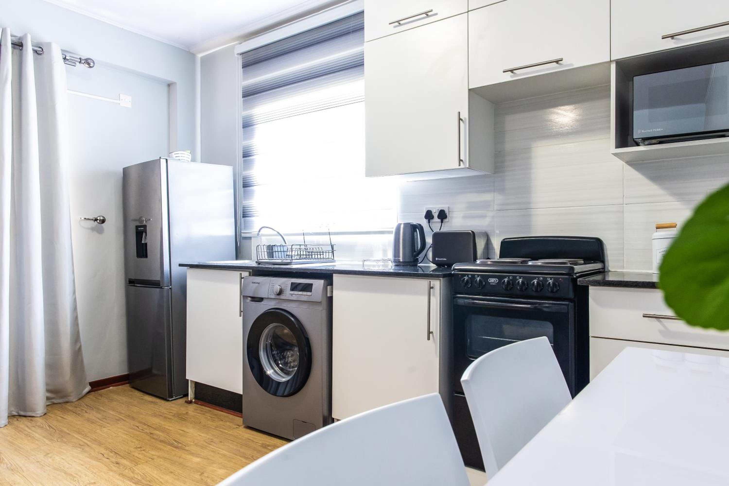 Daisy Dreams Apartment