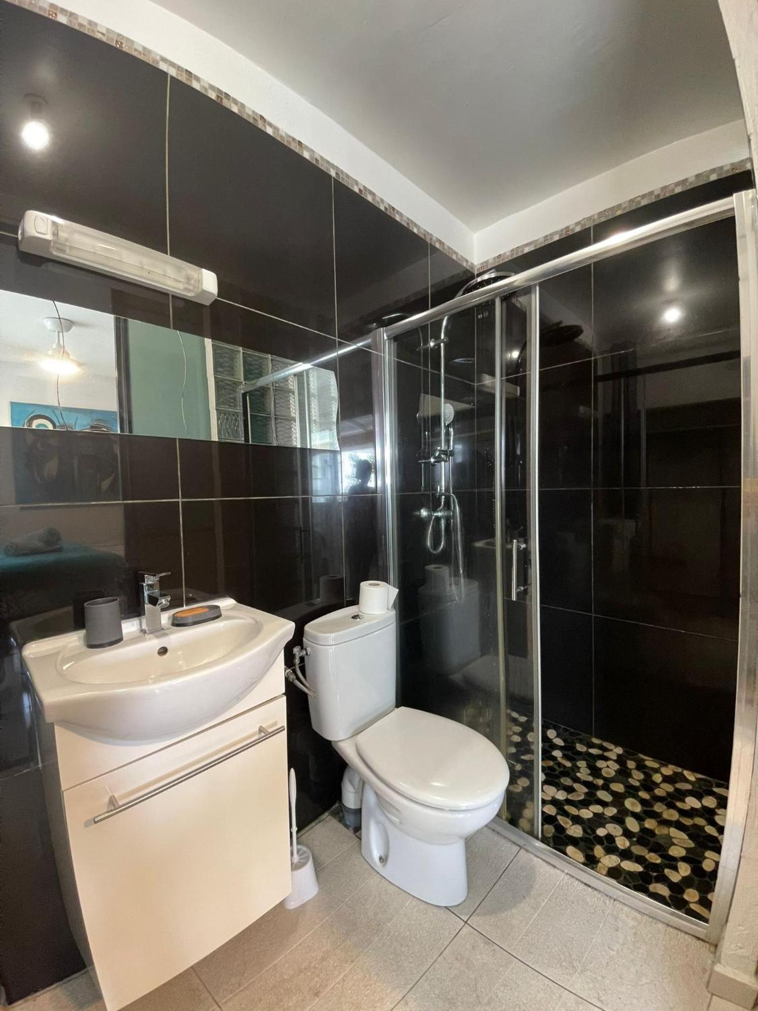 Cosy Appart' avec piscine proche plage