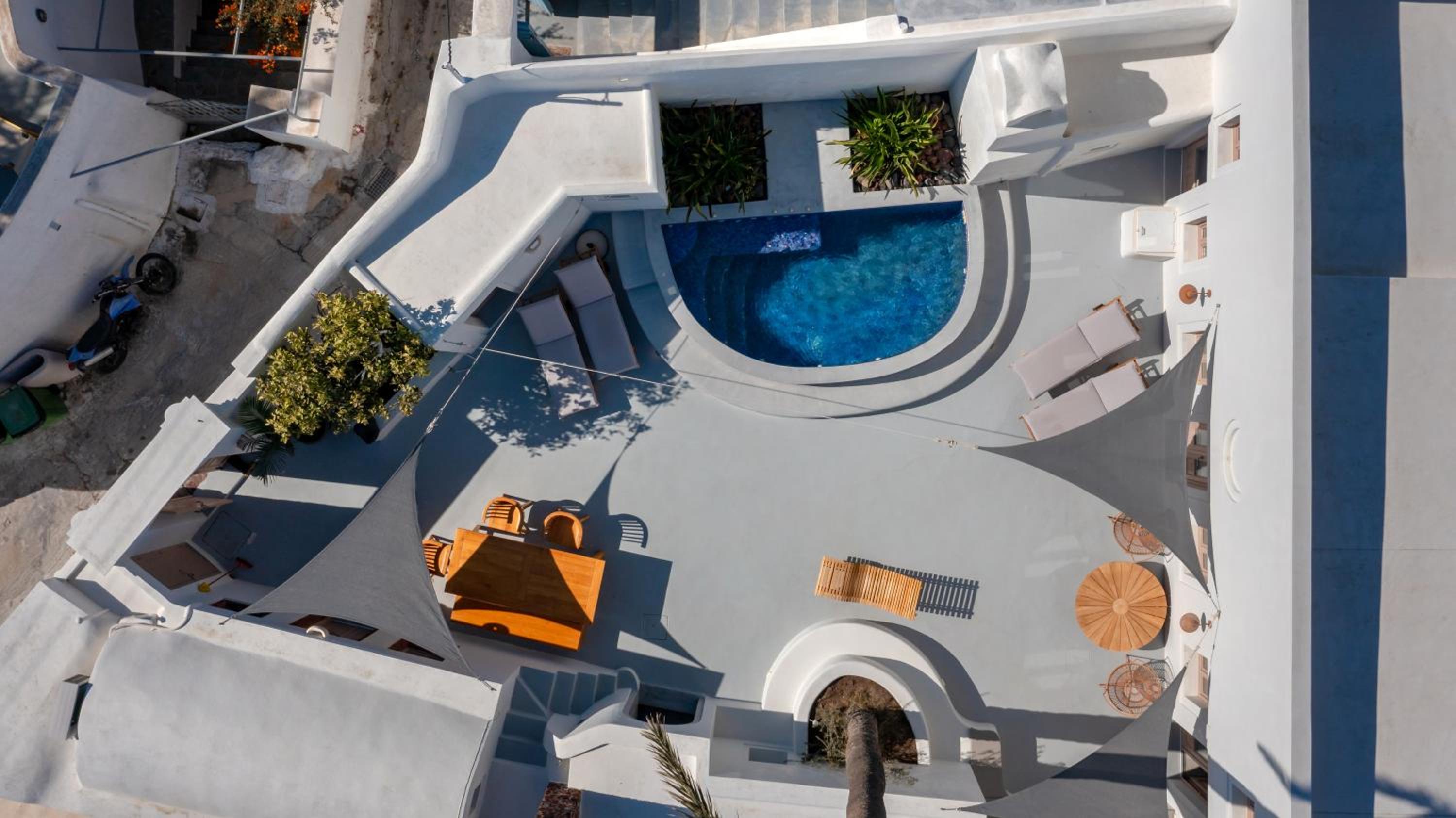 Villa Finika Santorini view 2