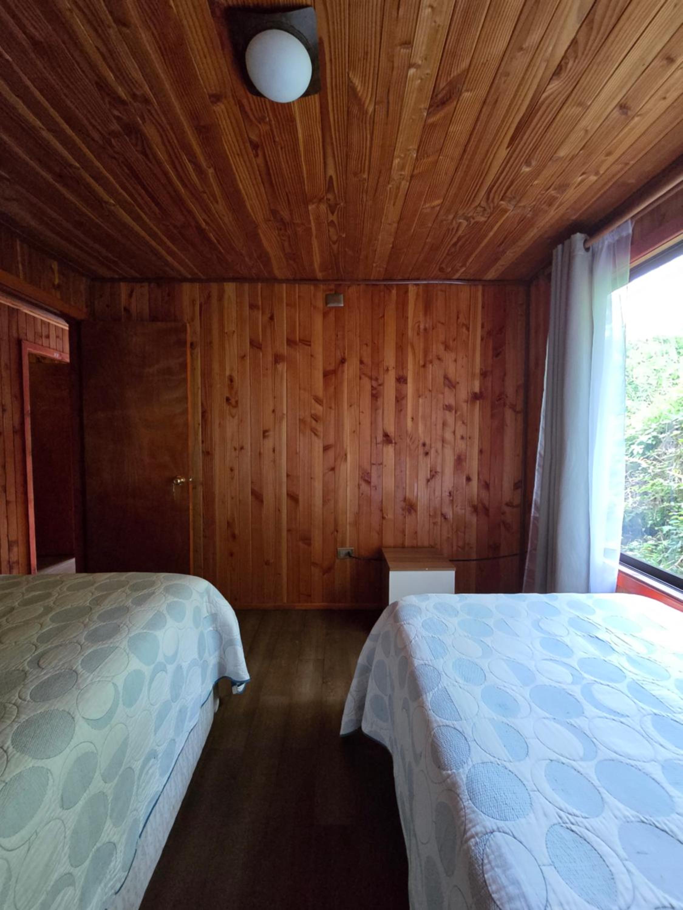 Cabaña 8 a 9 personas ideal 2 matrimonios y niños
