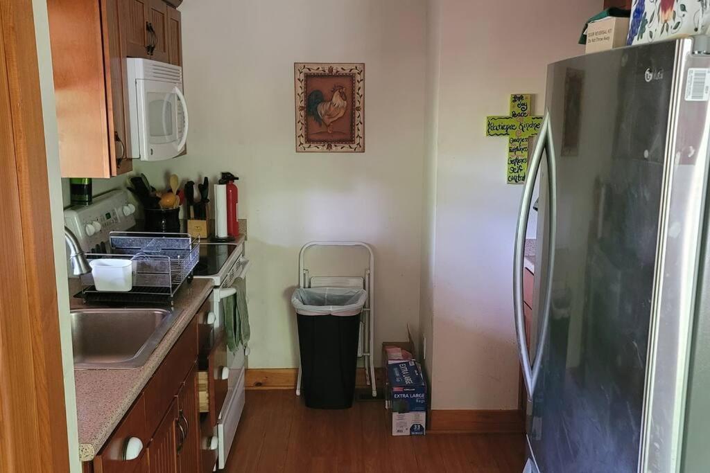 Get-away Cabin - Property Image 2