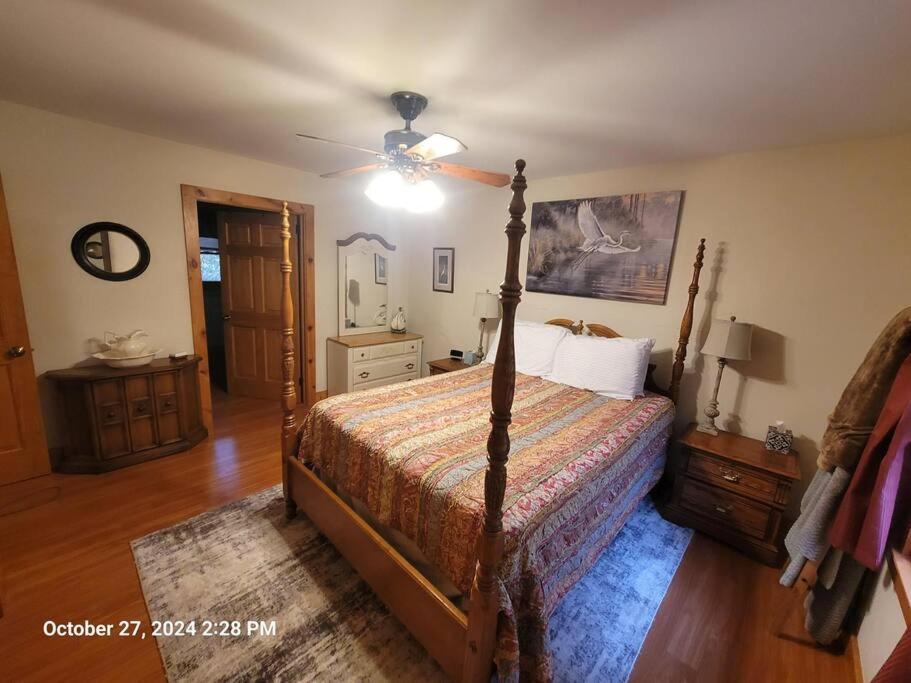 Get-away Cabin - Property Image 6