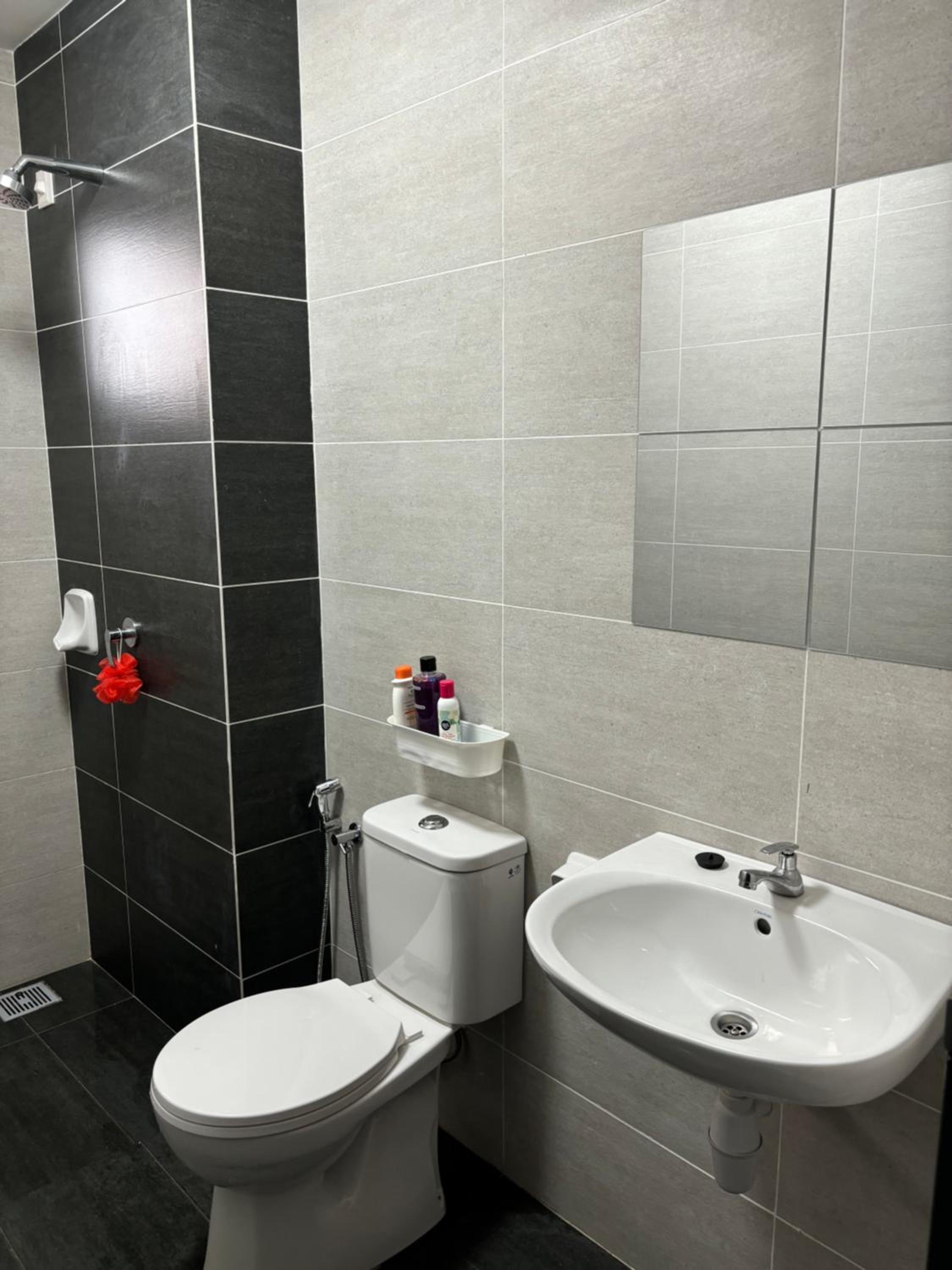 Cozy Studio in Edusentral Setia Alam photo 8