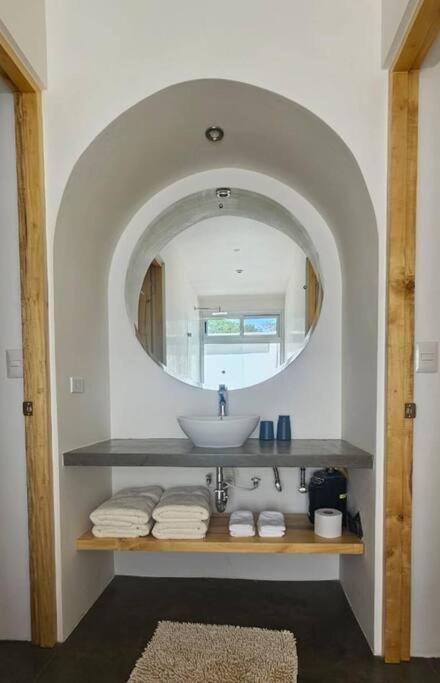 Renovated Historic 5BR - Steps to Playa Pelada