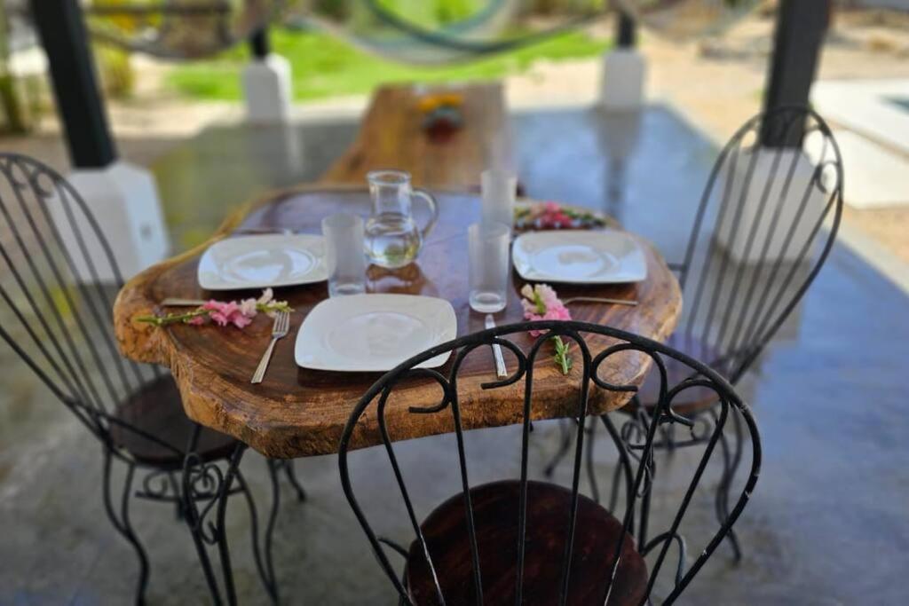Renovated Historic 5BR - Steps to Playa Pelada