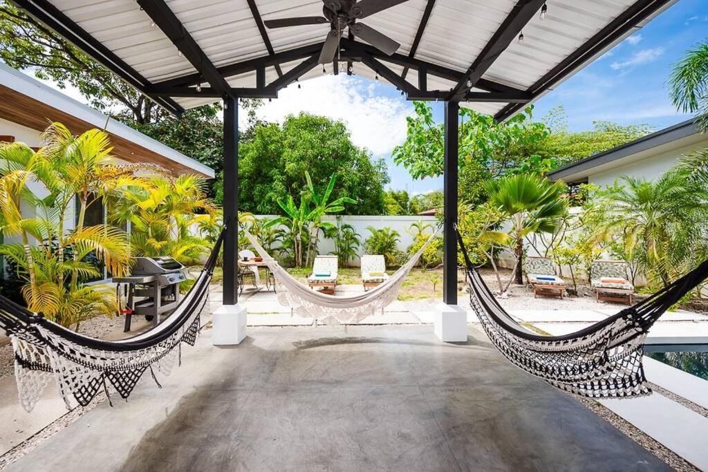 Renovated Historic 5BR - Steps to Playa Pelada