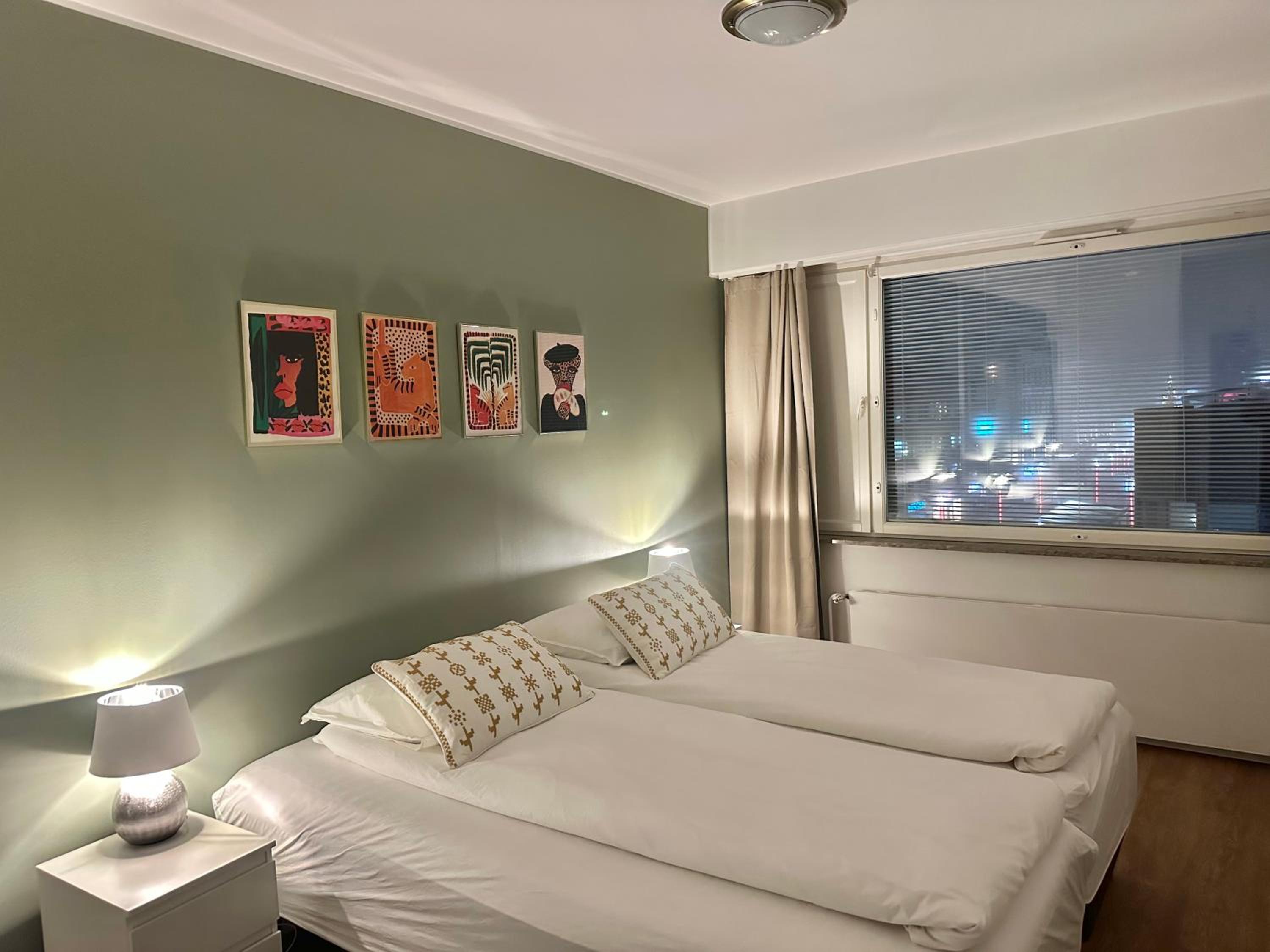 Aurora City View Suite