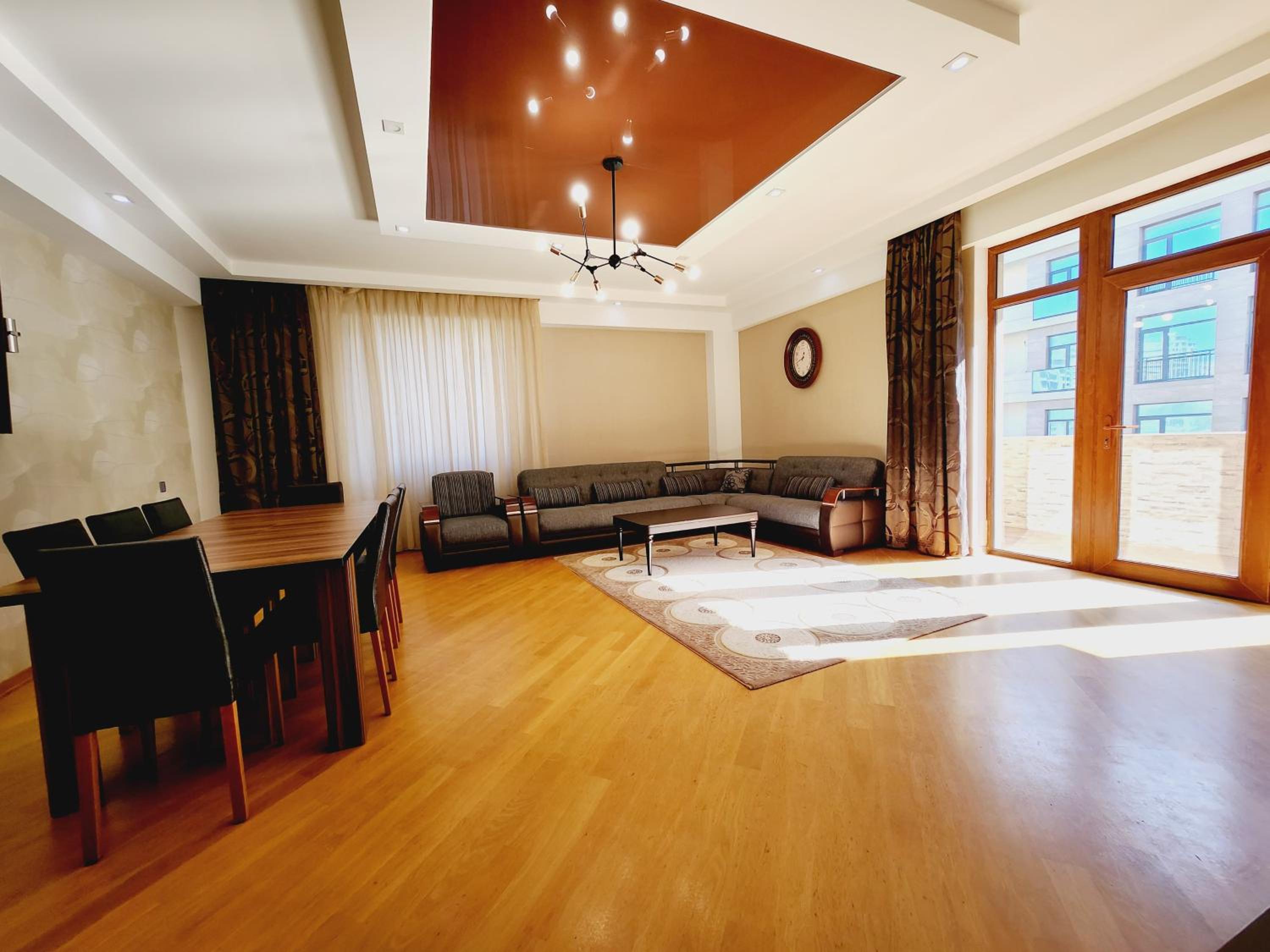 Araz's Central Apartment