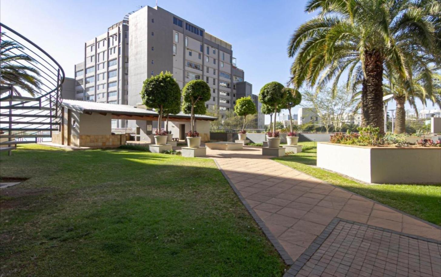 Stunning apartment in Sandton Central