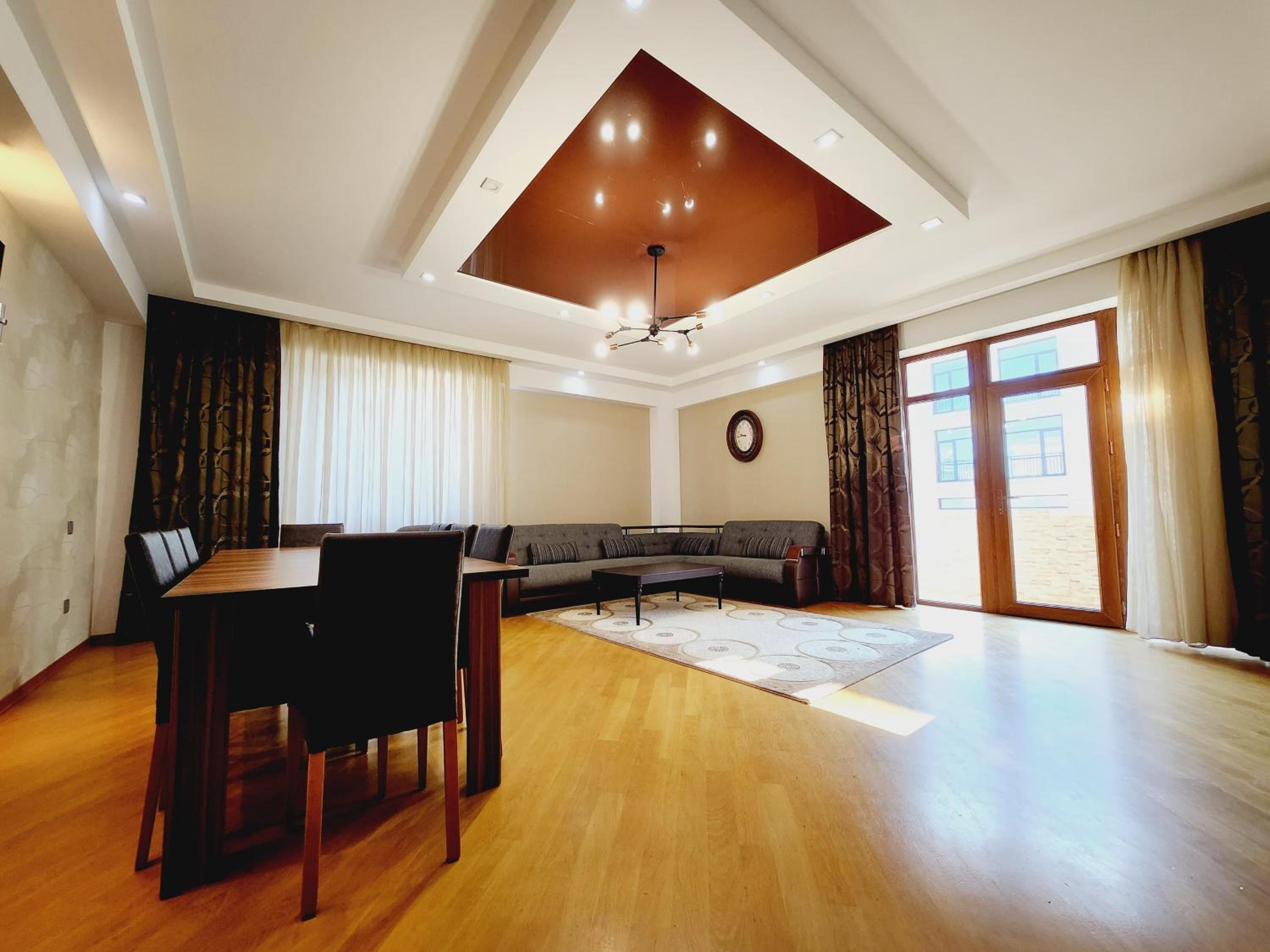 Araz's Central Apartment