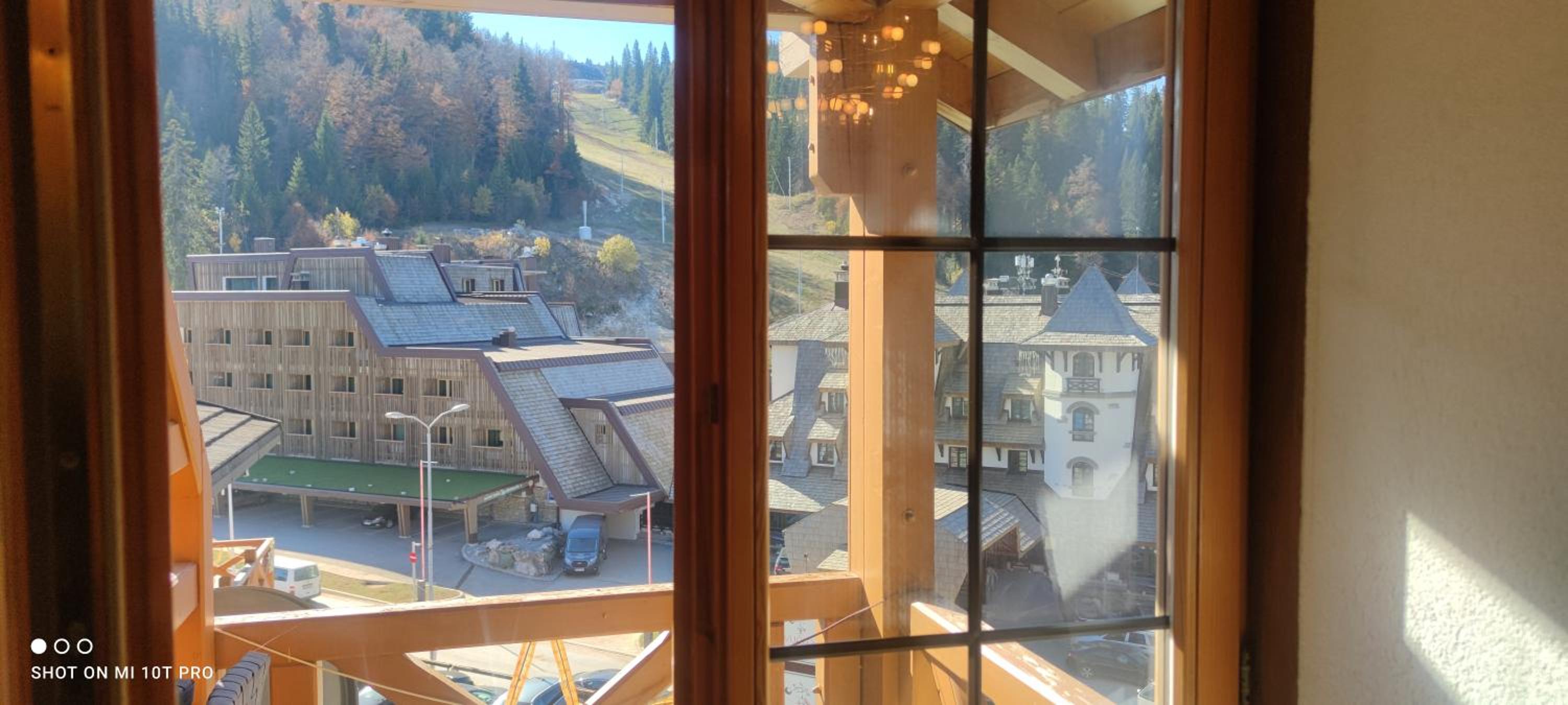 Luxury Hotel Apartment - Jahorina view 2