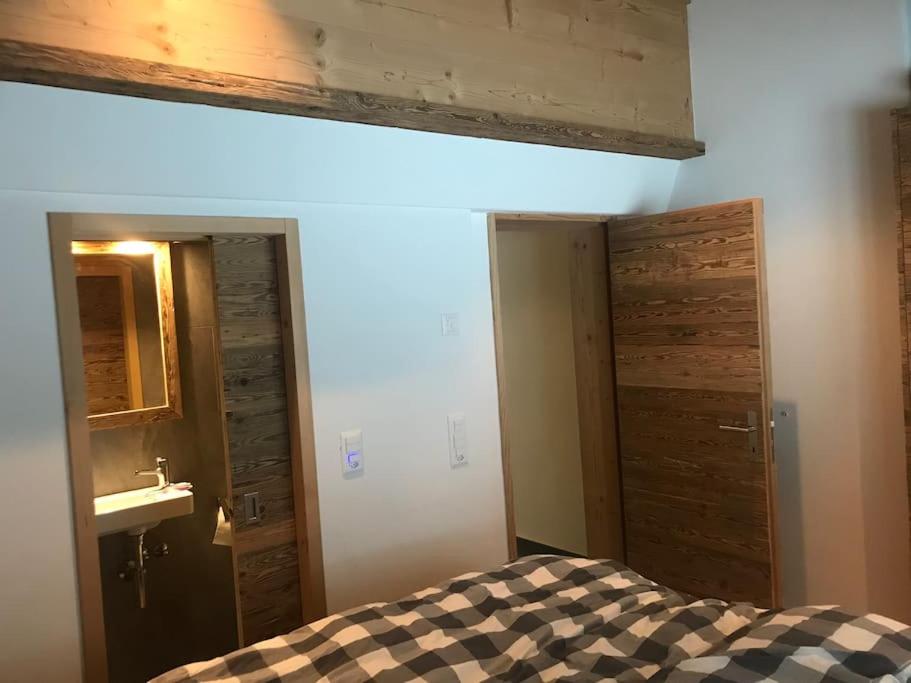 Cosy apartment with housefeeling