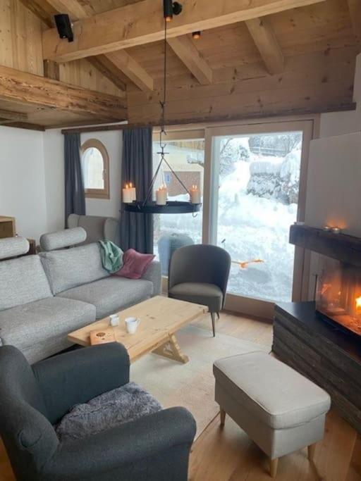 Cosy apartment with housefeeling