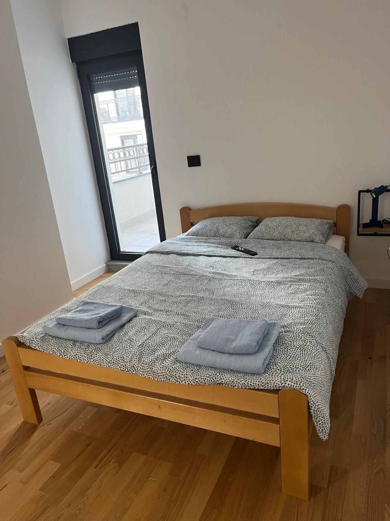 Joy apartment Vracar 3 bedrooms 2 bathrooms view 3