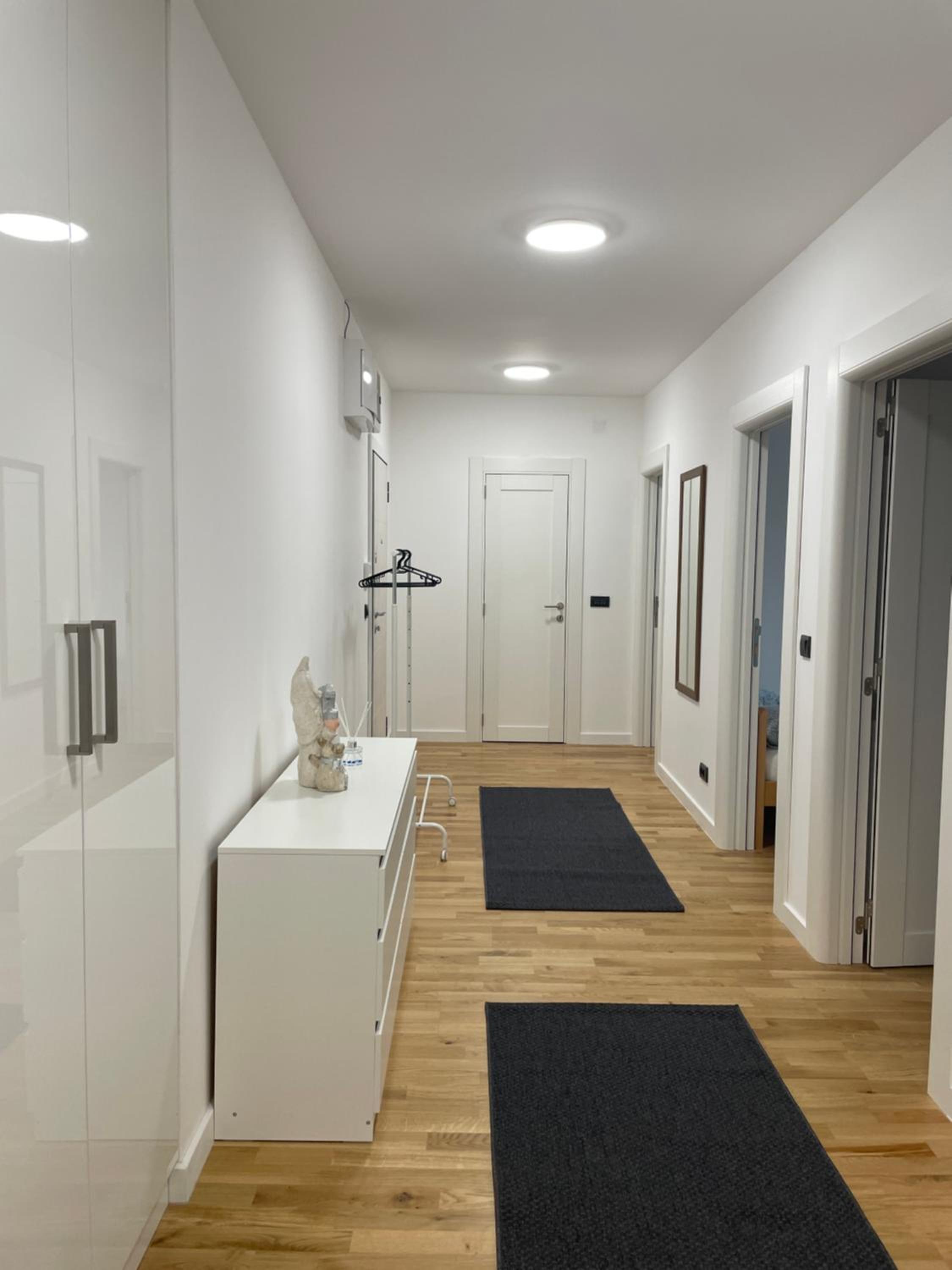 Joy apartment Vracar 3 bedrooms 2 bathrooms view 4