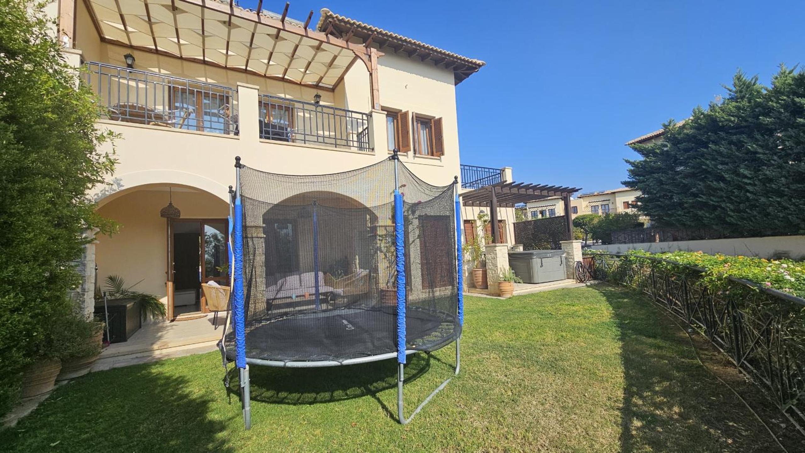 STAY Aphrodite Hills Apartment