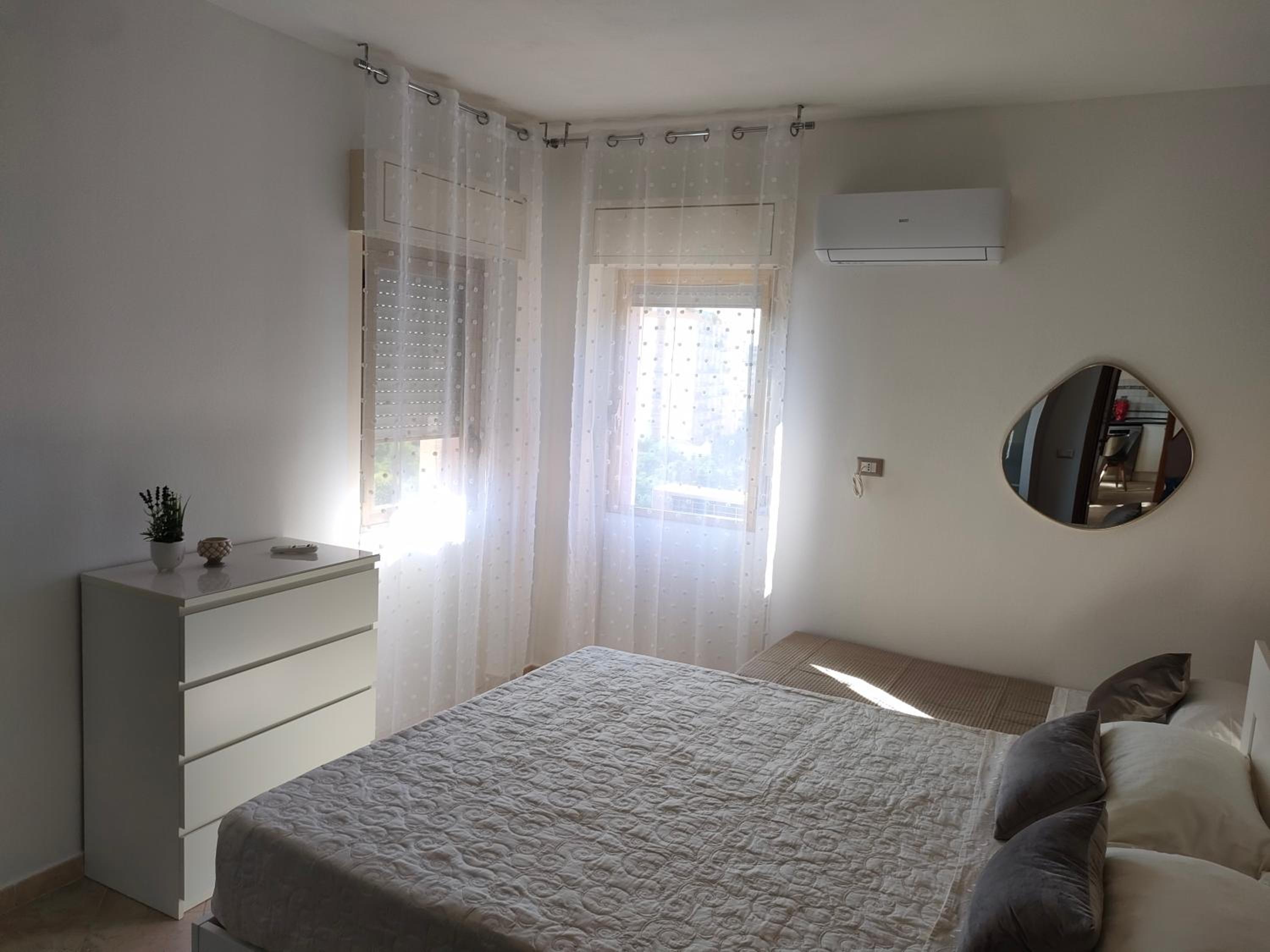 D'Amelio Sweet Home
