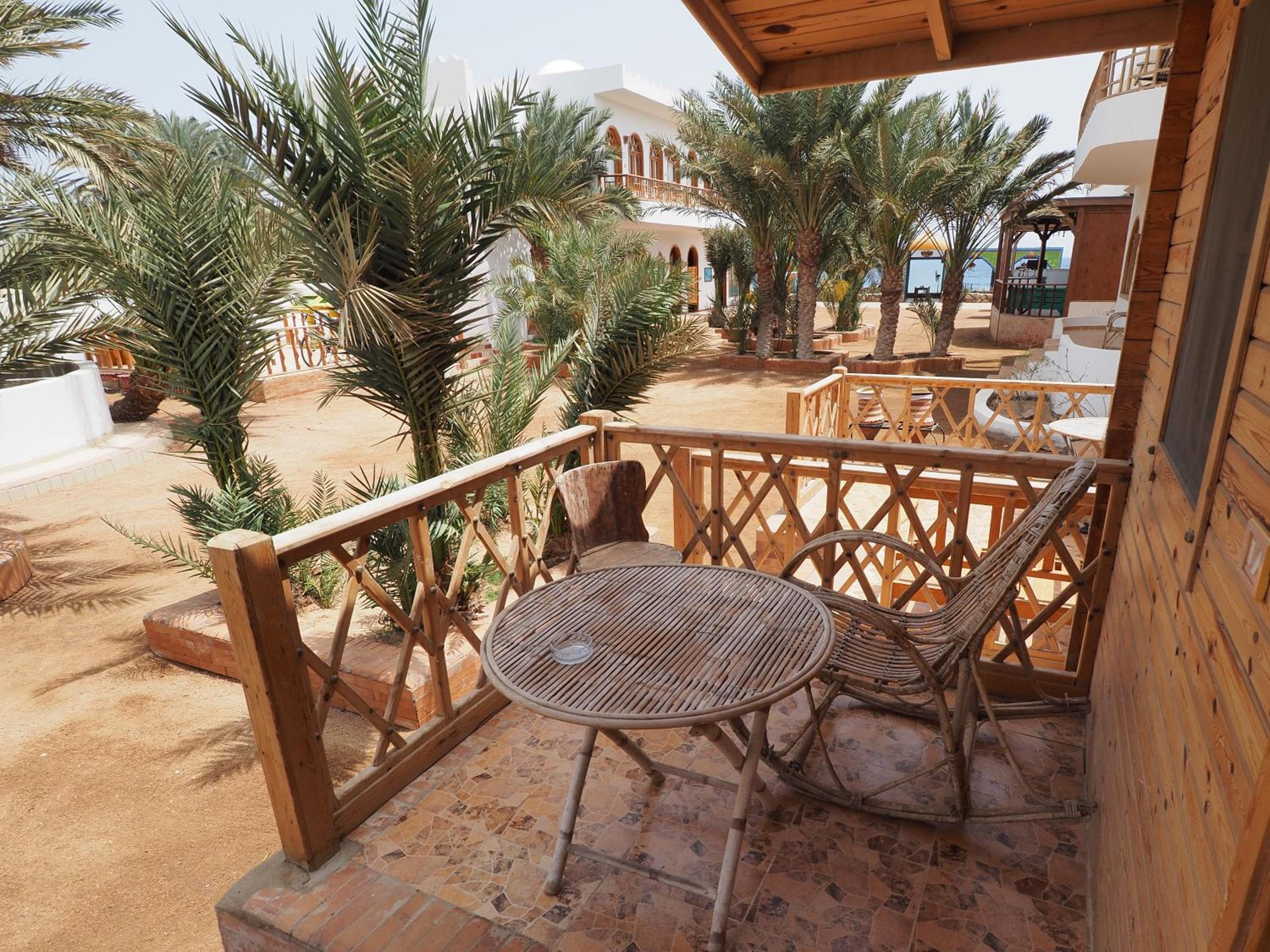 Shams Hotel & Dive Centre
