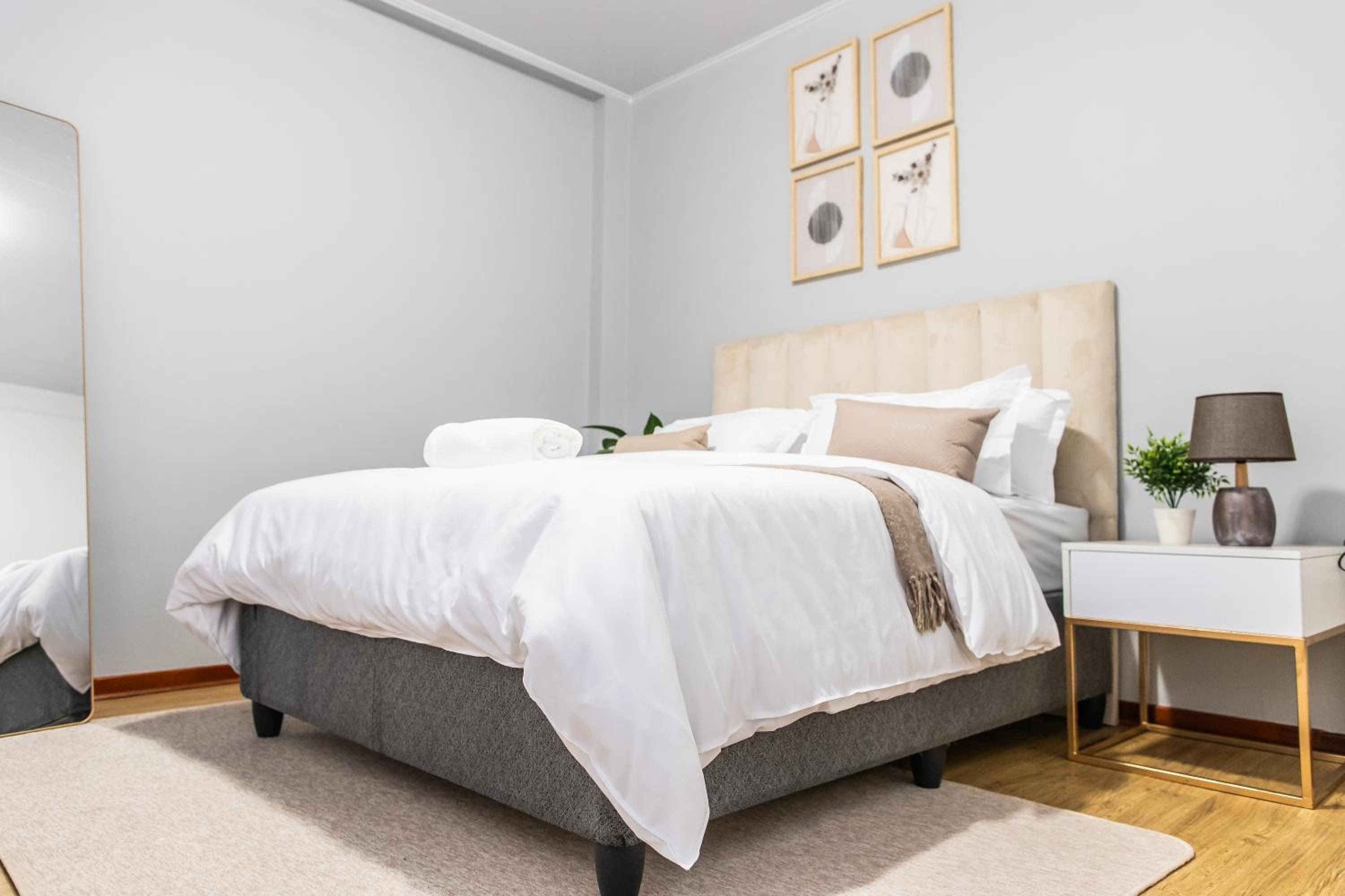 Daisy Dreams Apartment
