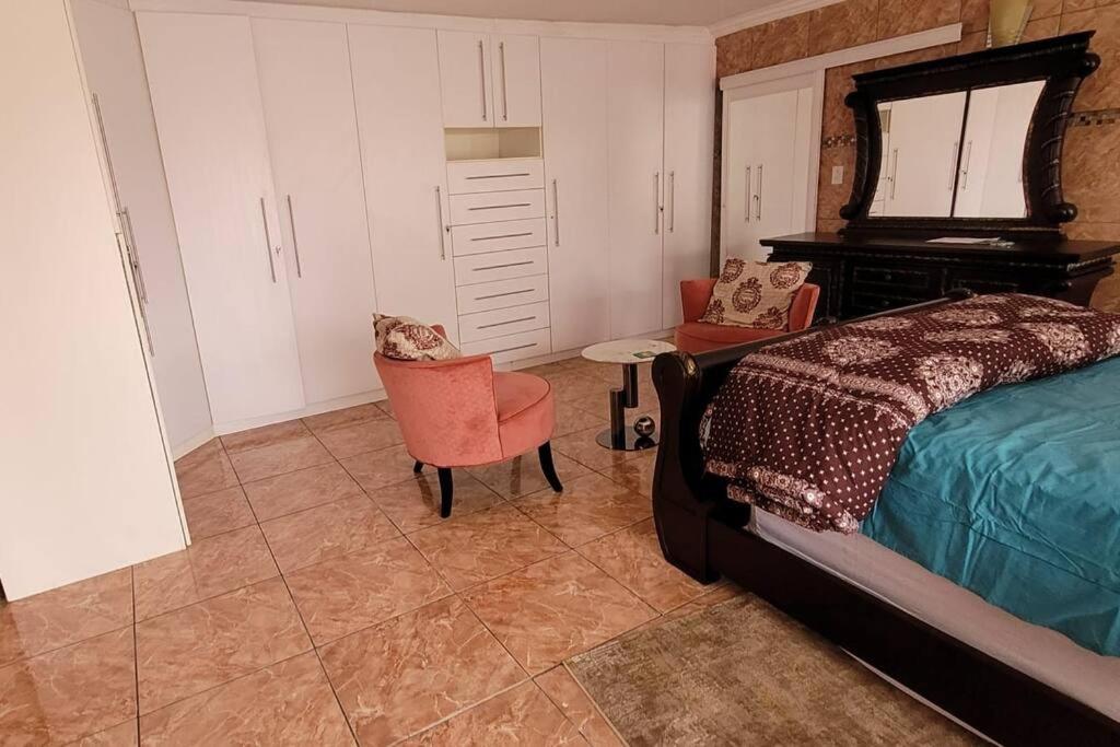 Enjoy comfort in the entire Elianta Villa