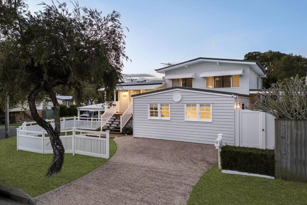 Bridgeport Pool Escape, Pets welcome - Sleeps 7