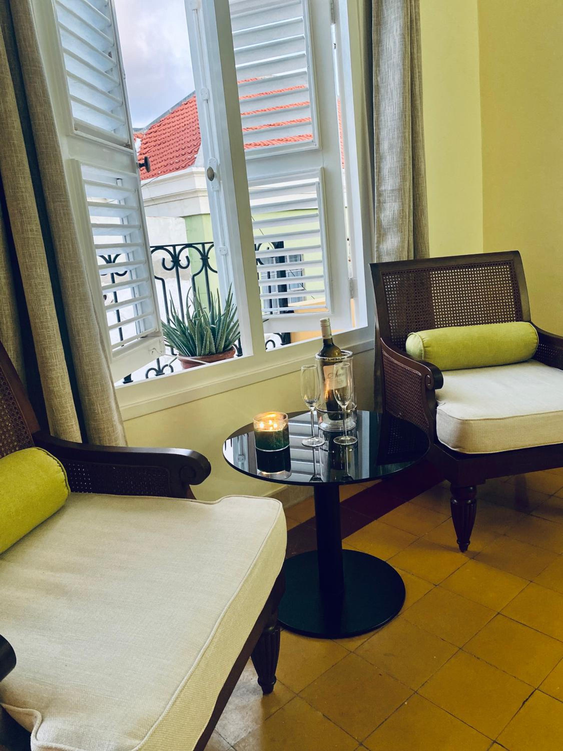 MJ Residence Willemstad Curacao