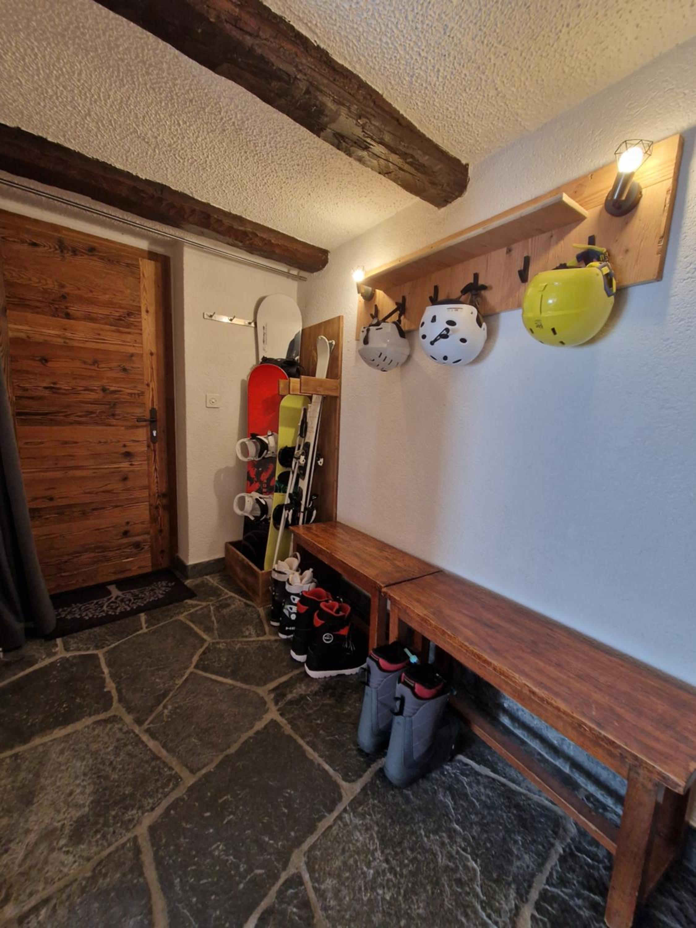 Chalet typique proche Crans Montana