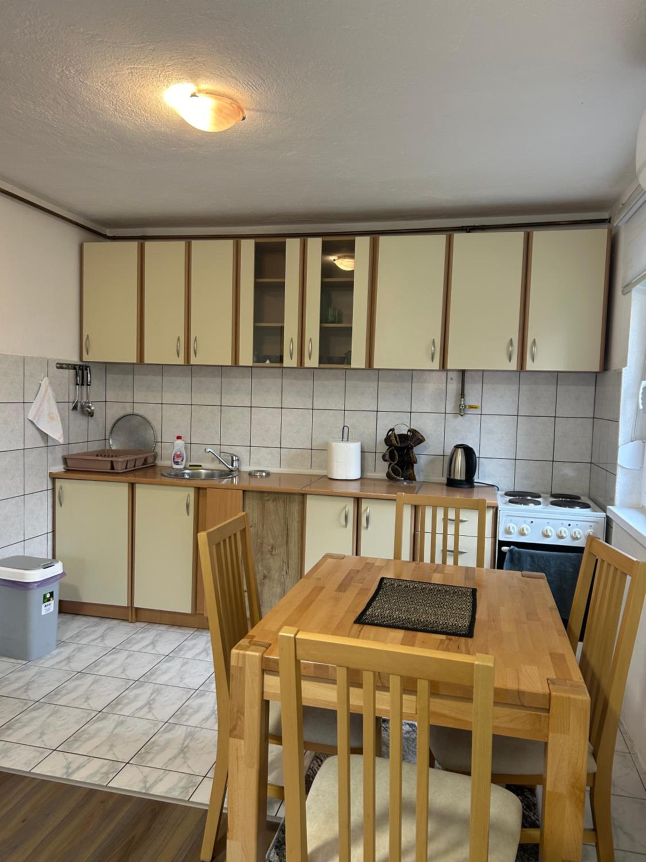 Apartments Elida