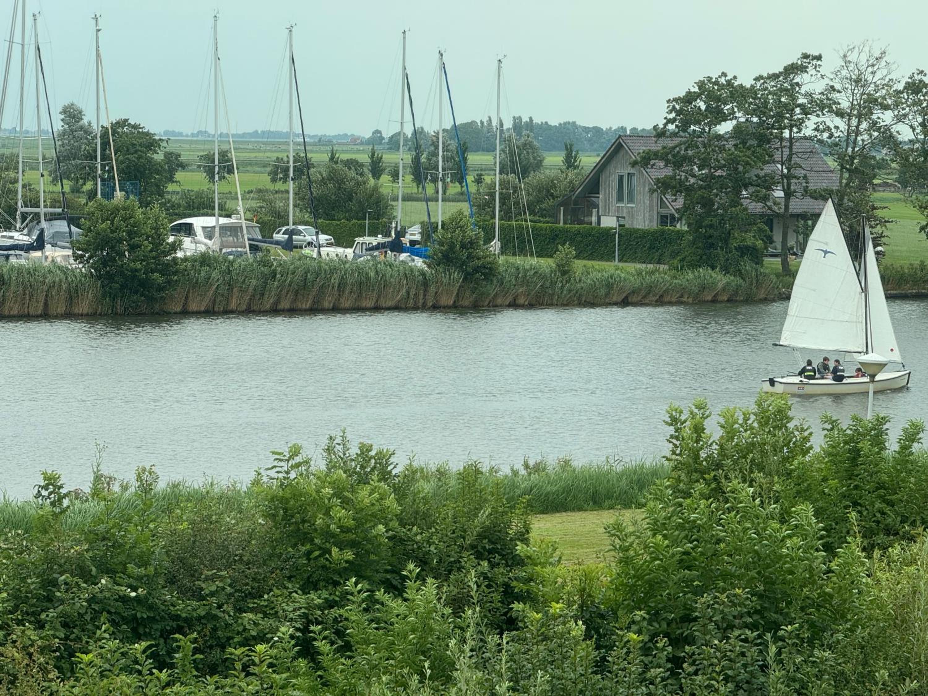 Watervilla met prachtig uitzicht view 5