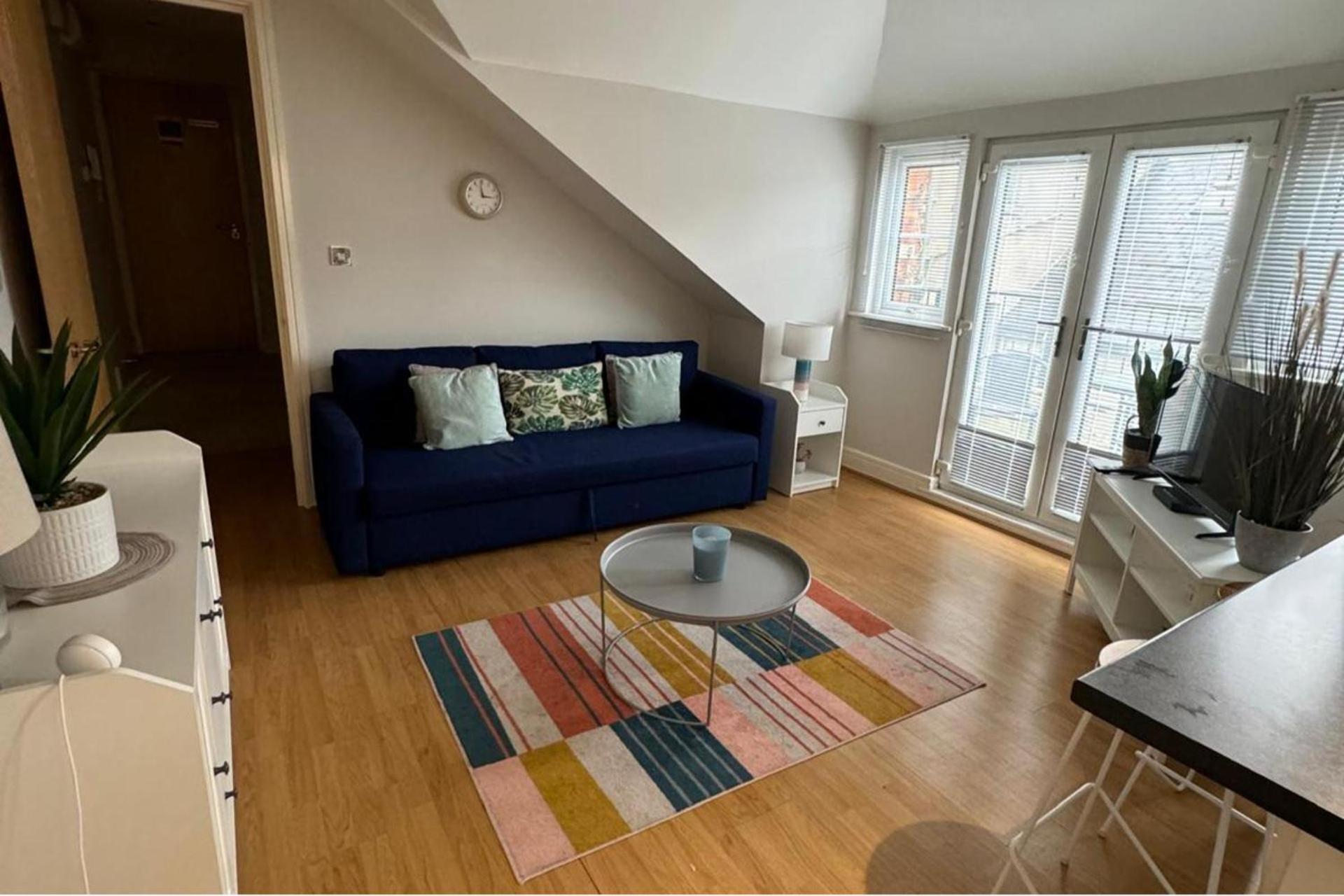 2 Bed - Free Parking - City Centre - Principality