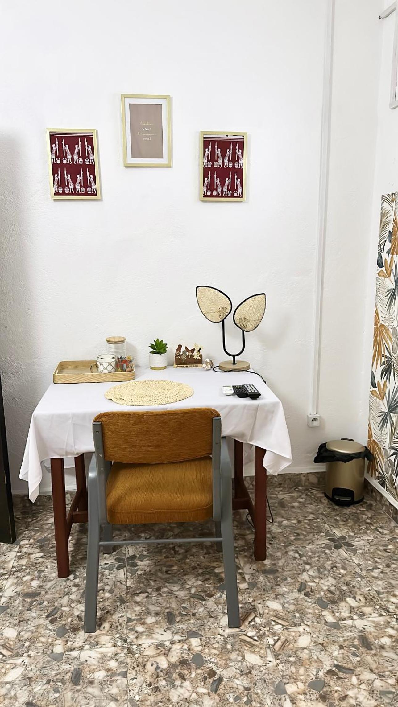 Chambre Djaou meublée Voidjou