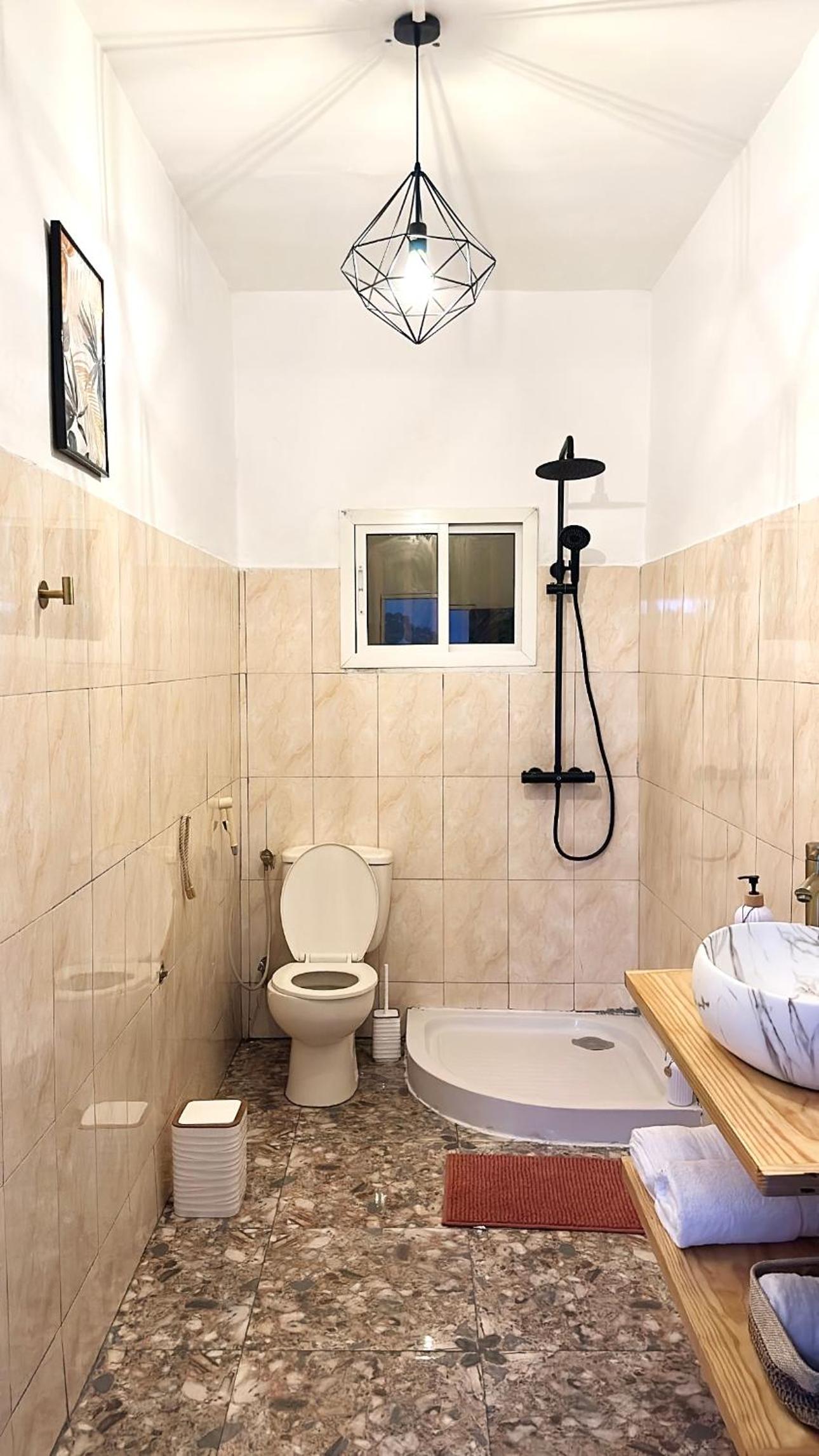 Chambre Djaou meublée Voidjou